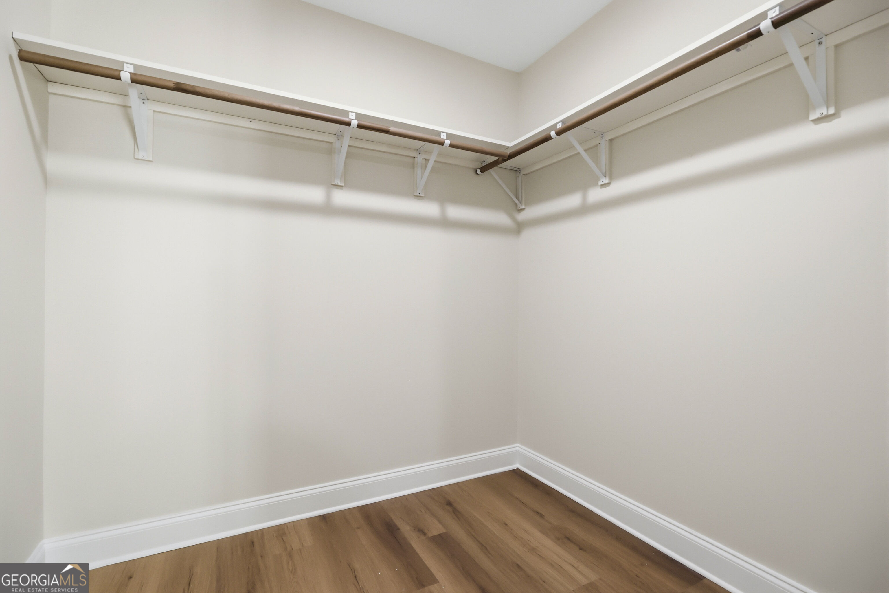 1041 Country Club Circle Property Photo 40