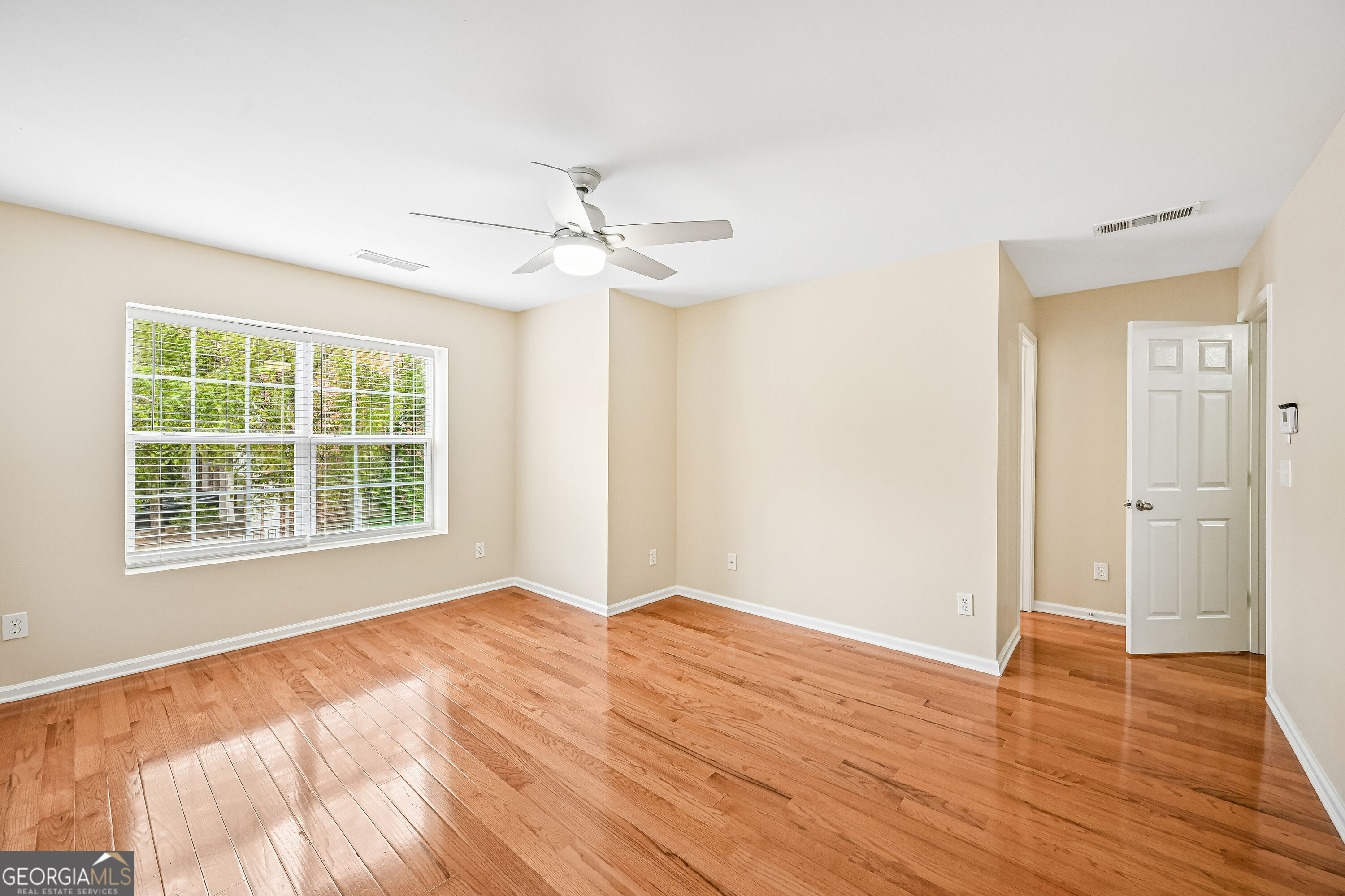 2061 Meadow Peak Road Property Photo 8