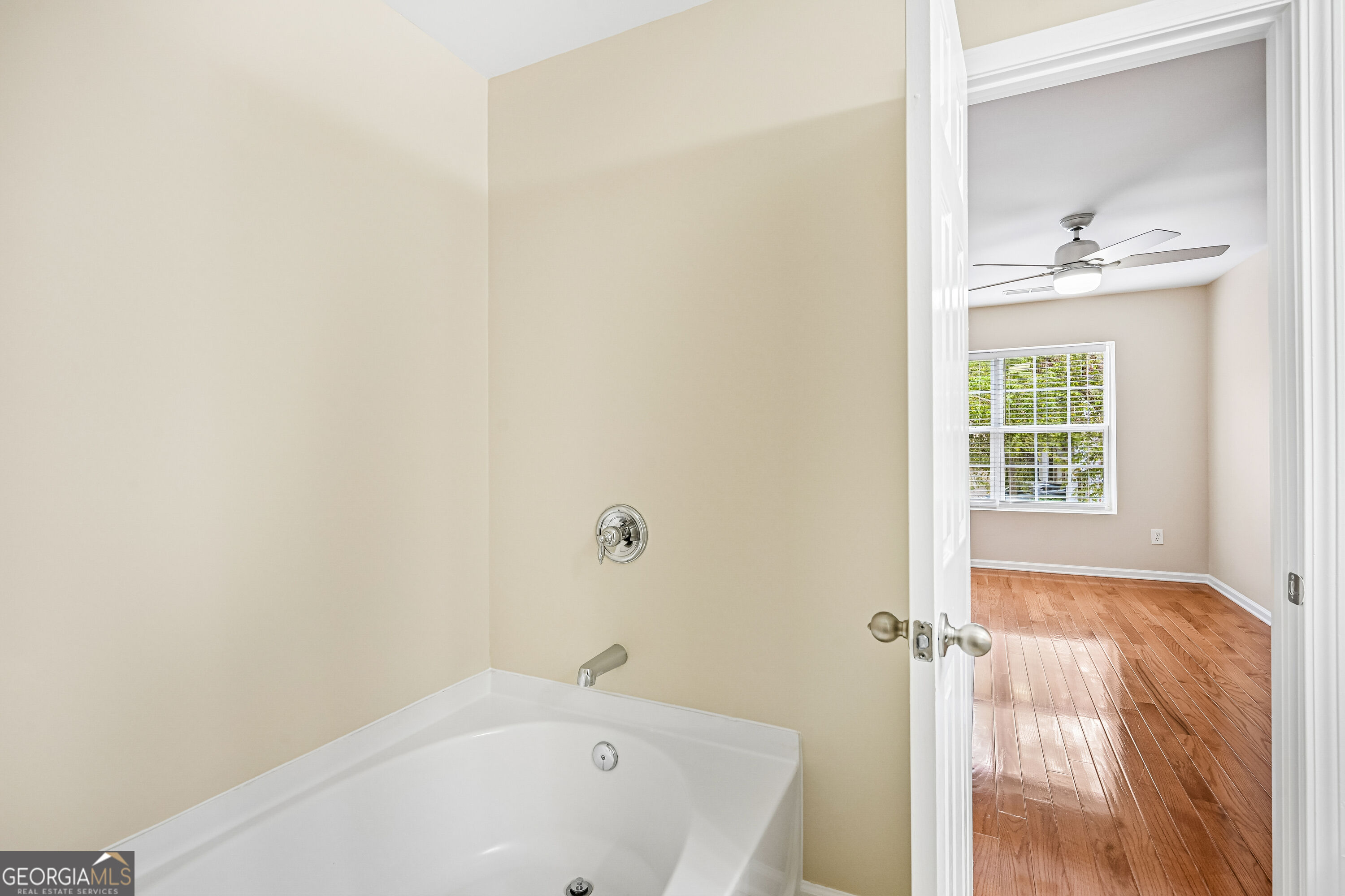 2061 Meadow Peak Road Property Photo 12
