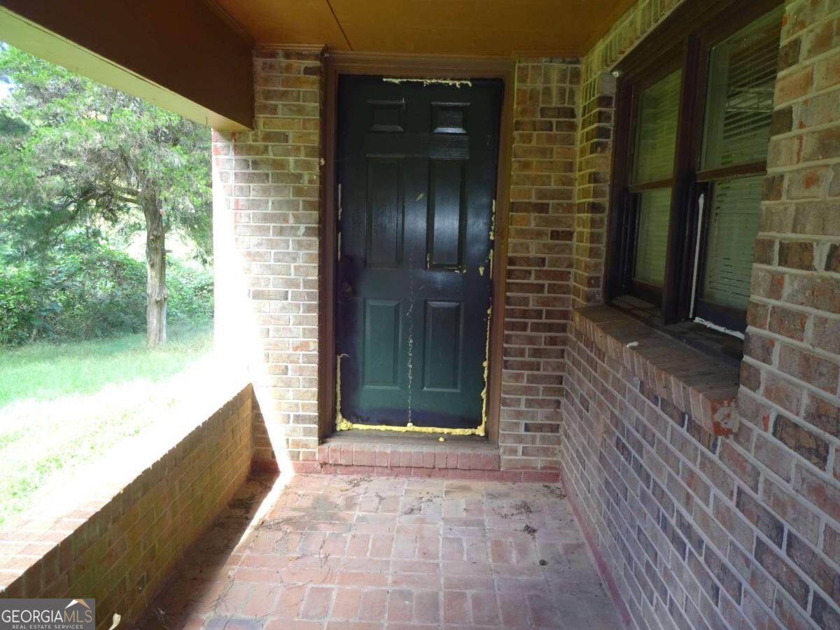 463 Thunder Road Property Photo 3