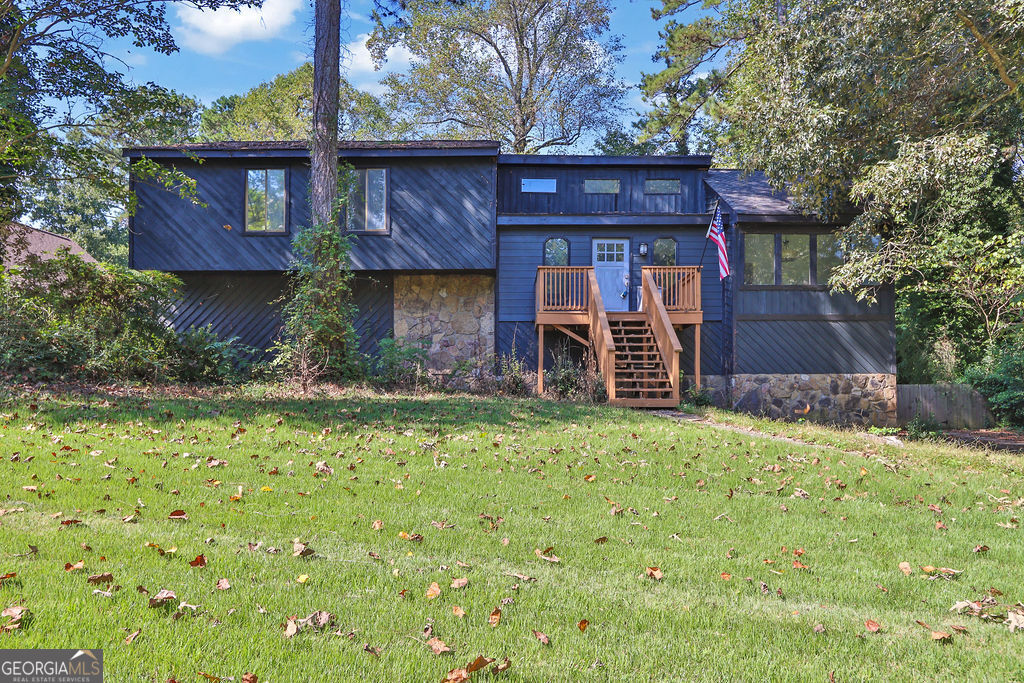 5169 Rockbridge Drive Property Photo 1
