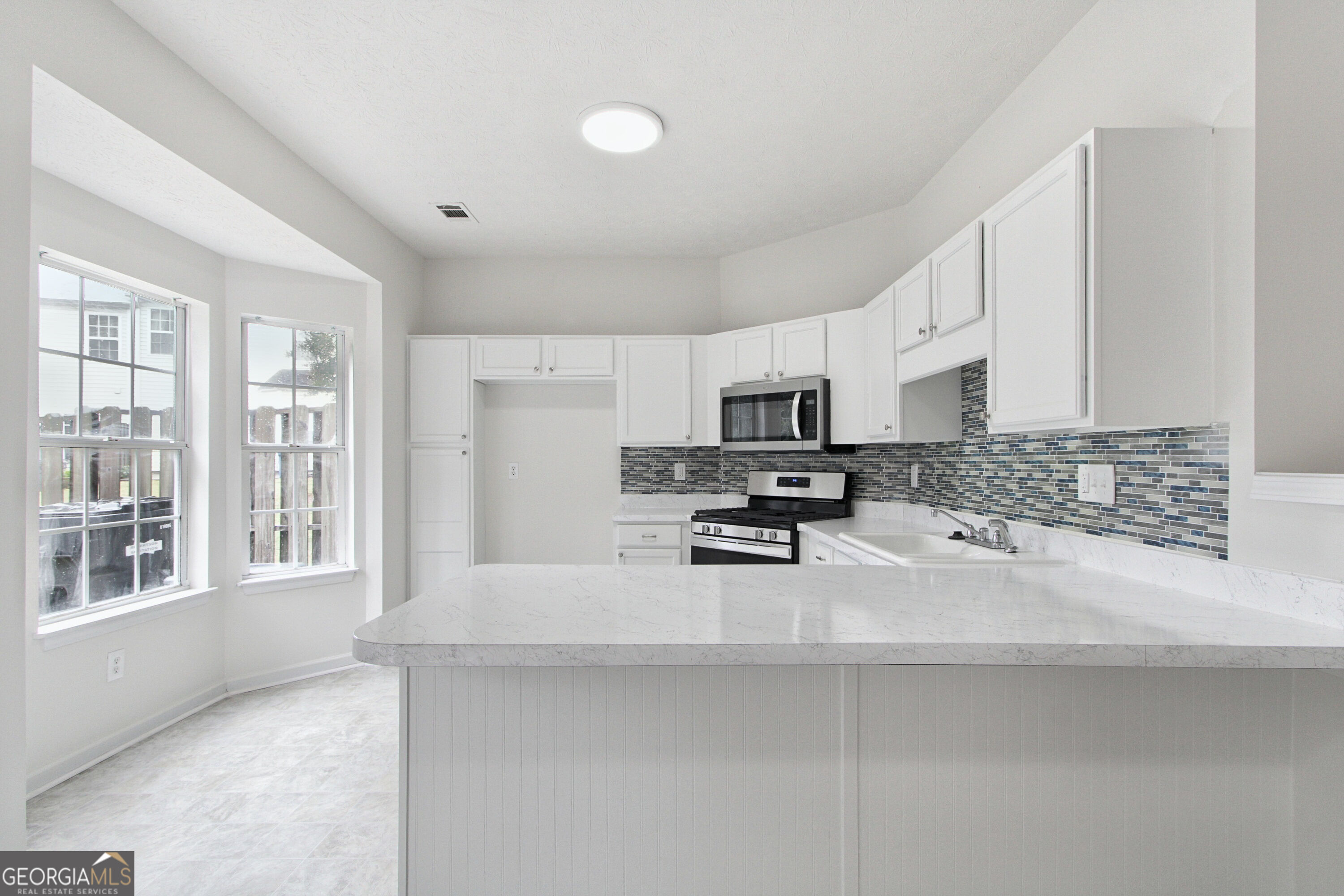 409 Timber Gate Drive Property Photo 8