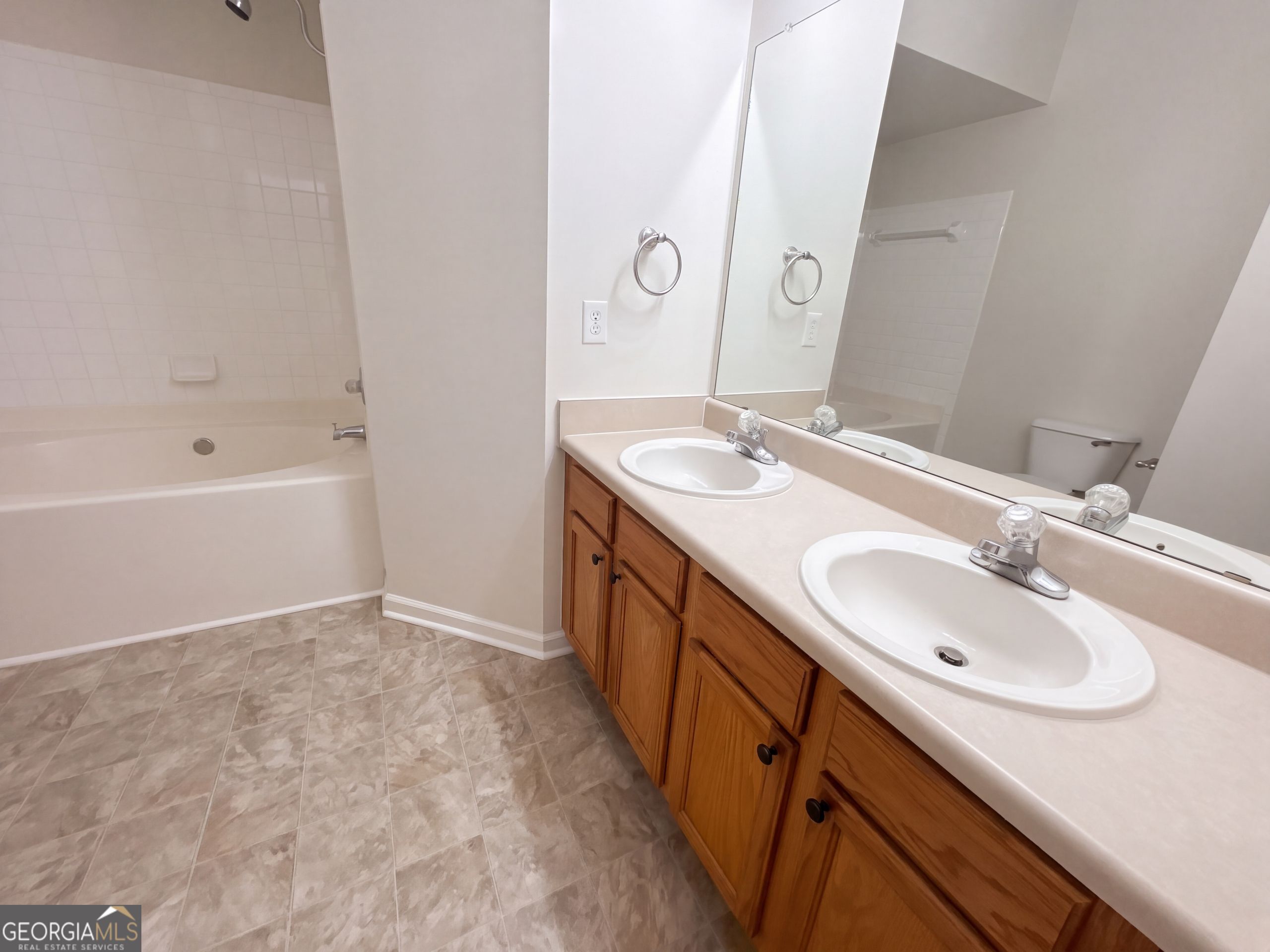 409 Timber Gate Drive Property Photo 18
