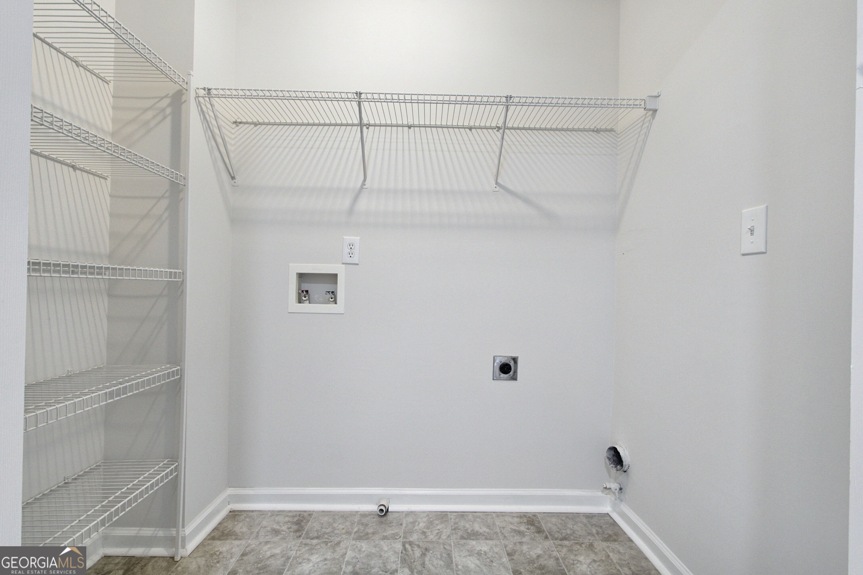 409 Timber Gate Drive Property Photo 22