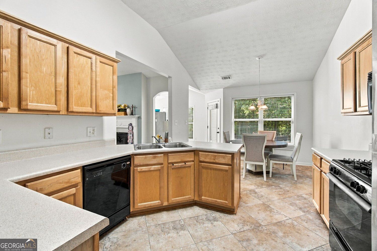 2517 Weycroft Circle Property Photo 24