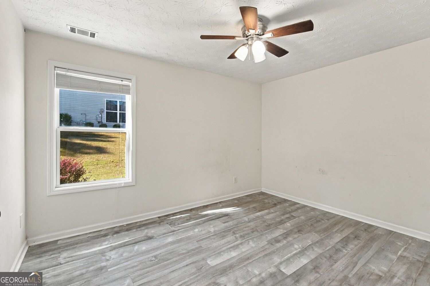 2517 Weycroft Circle Property Photo 32