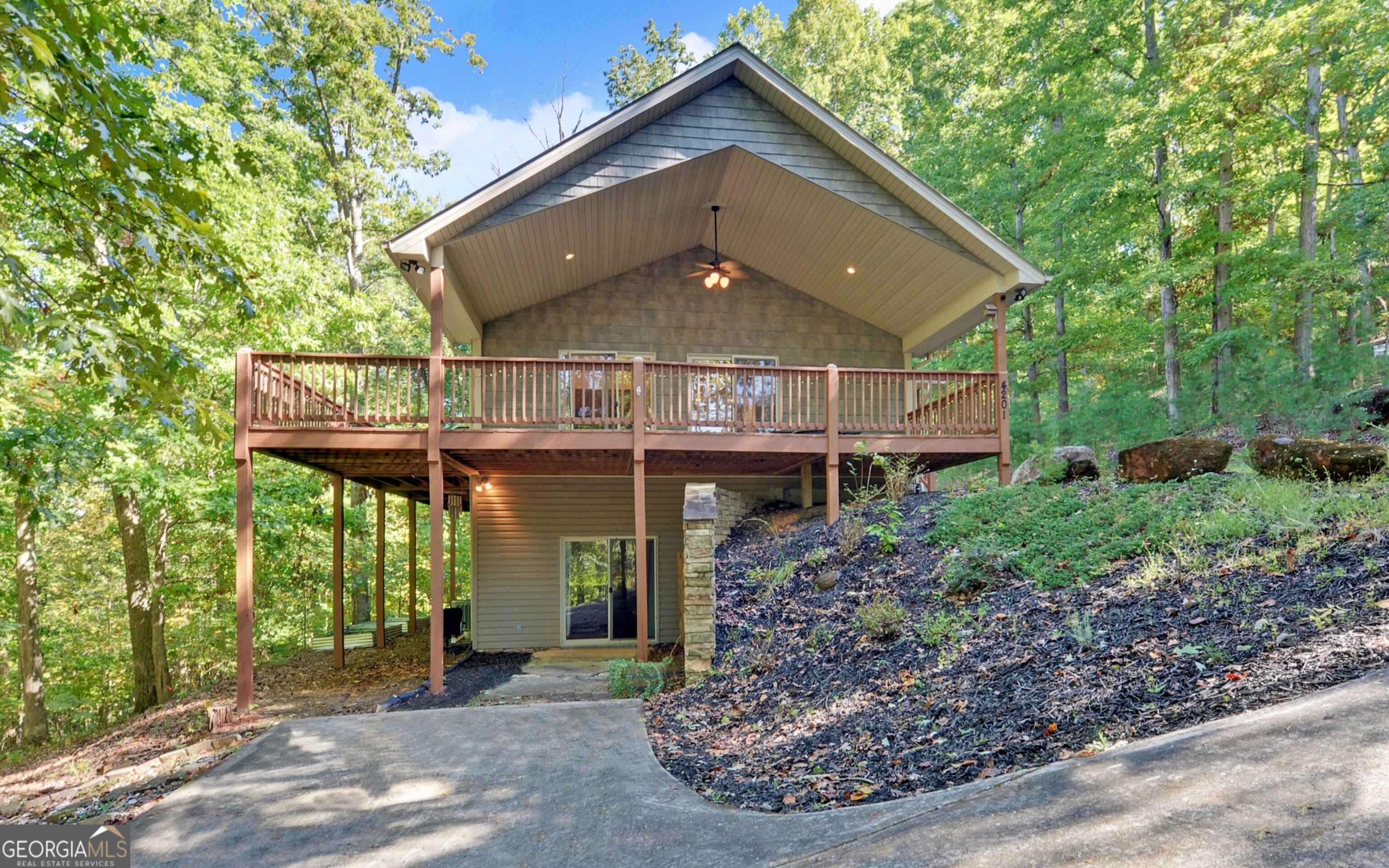 4201 Rocky Knob Drive Property Photo 1