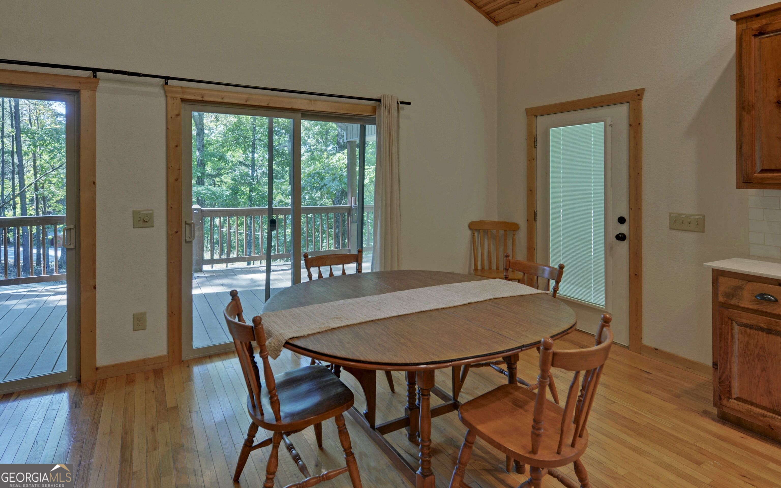 4201 Rocky Knob Drive Property Photo 11