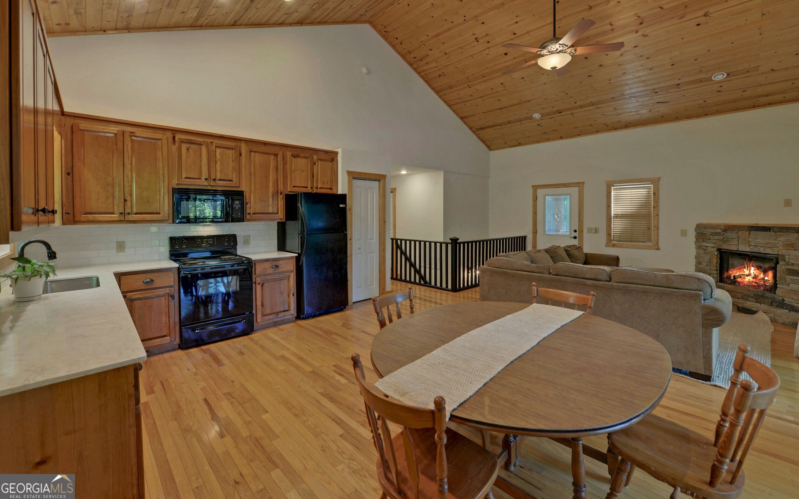 4201 Rocky Knob Drive Property Photo 14