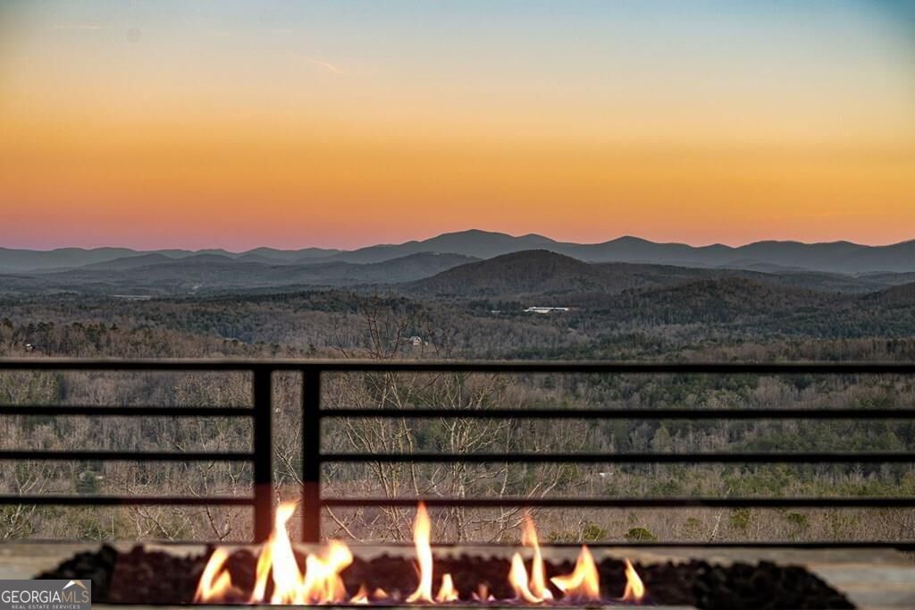 799 Bruce Mountain Property Photo 1