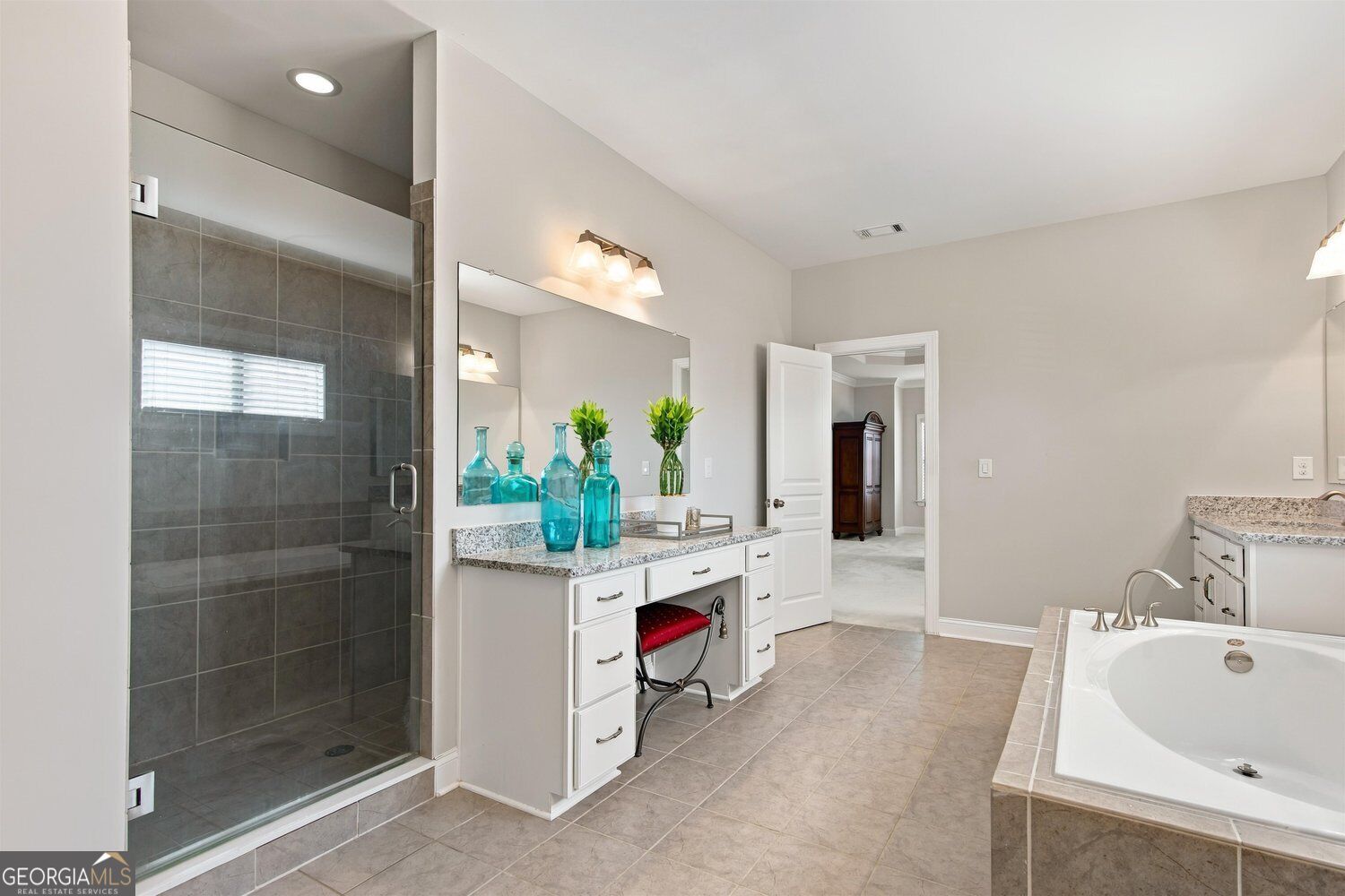 4450 Ivanhoe Walk Property Photo 31