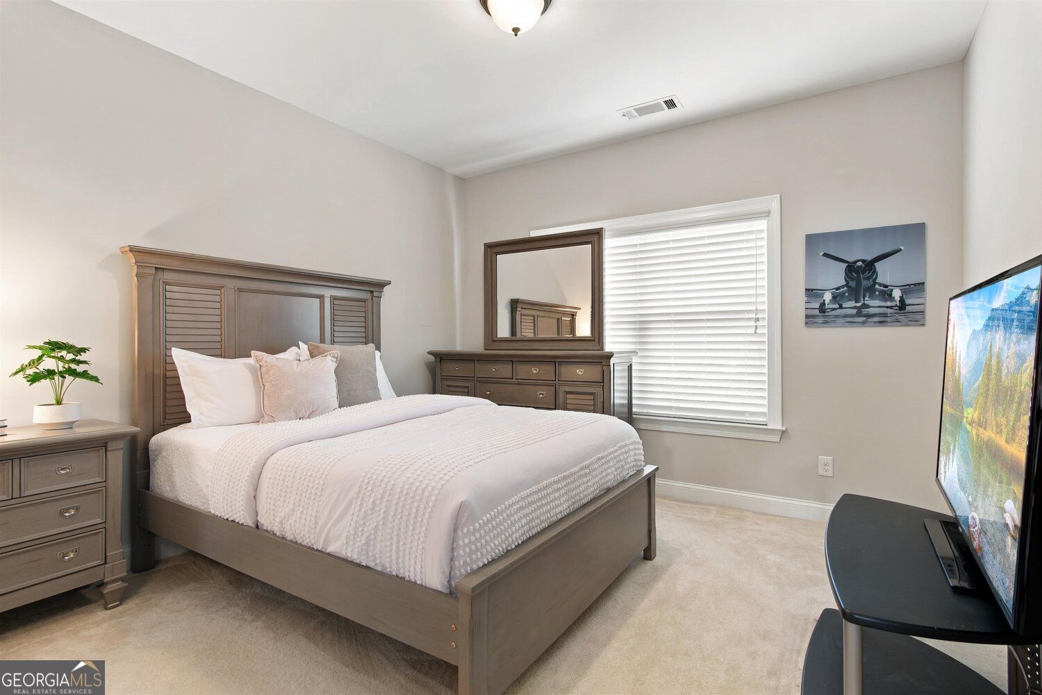 4450 Ivanhoe Walk Property Photo 40