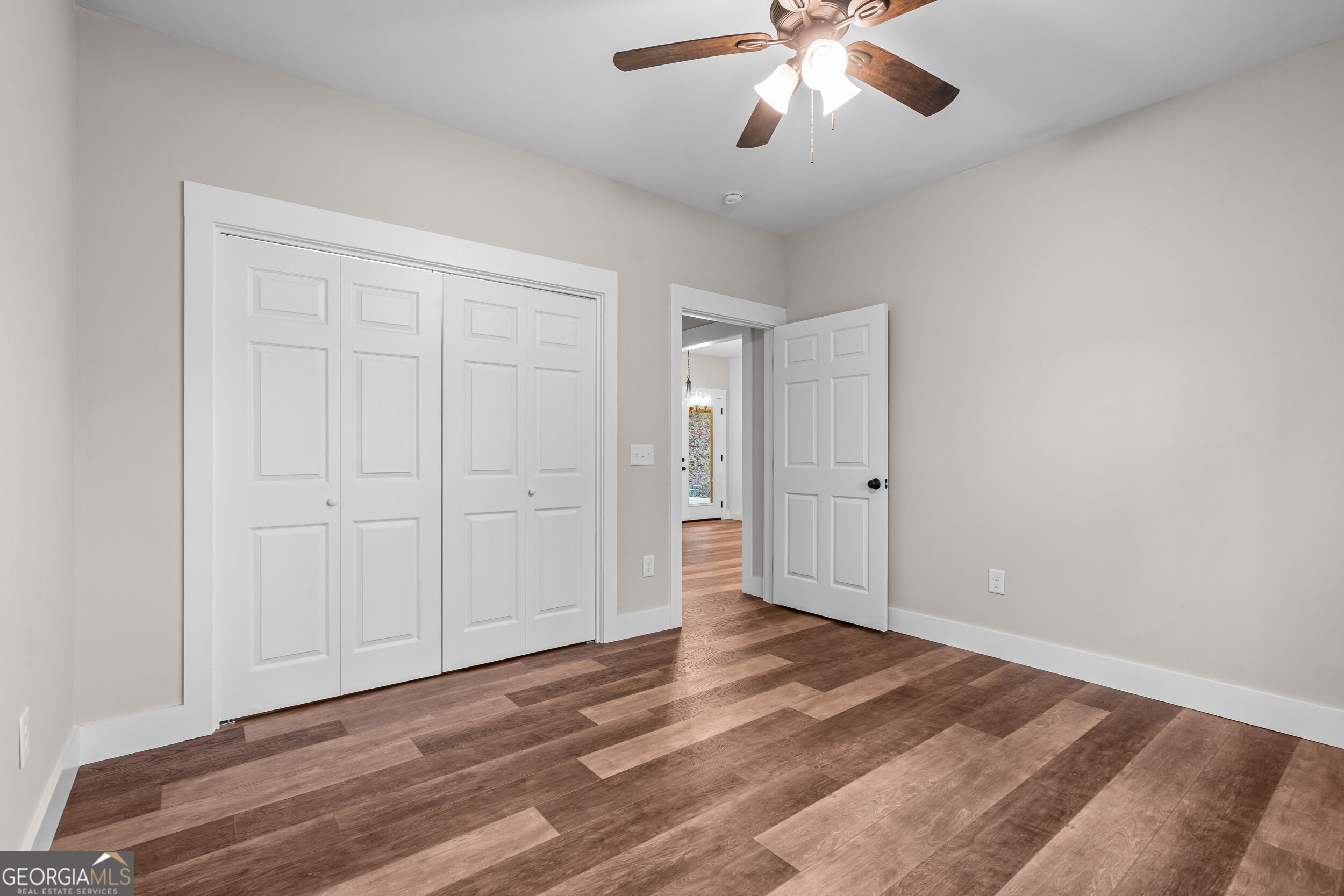 158 Oxford Trail Property Photo 33