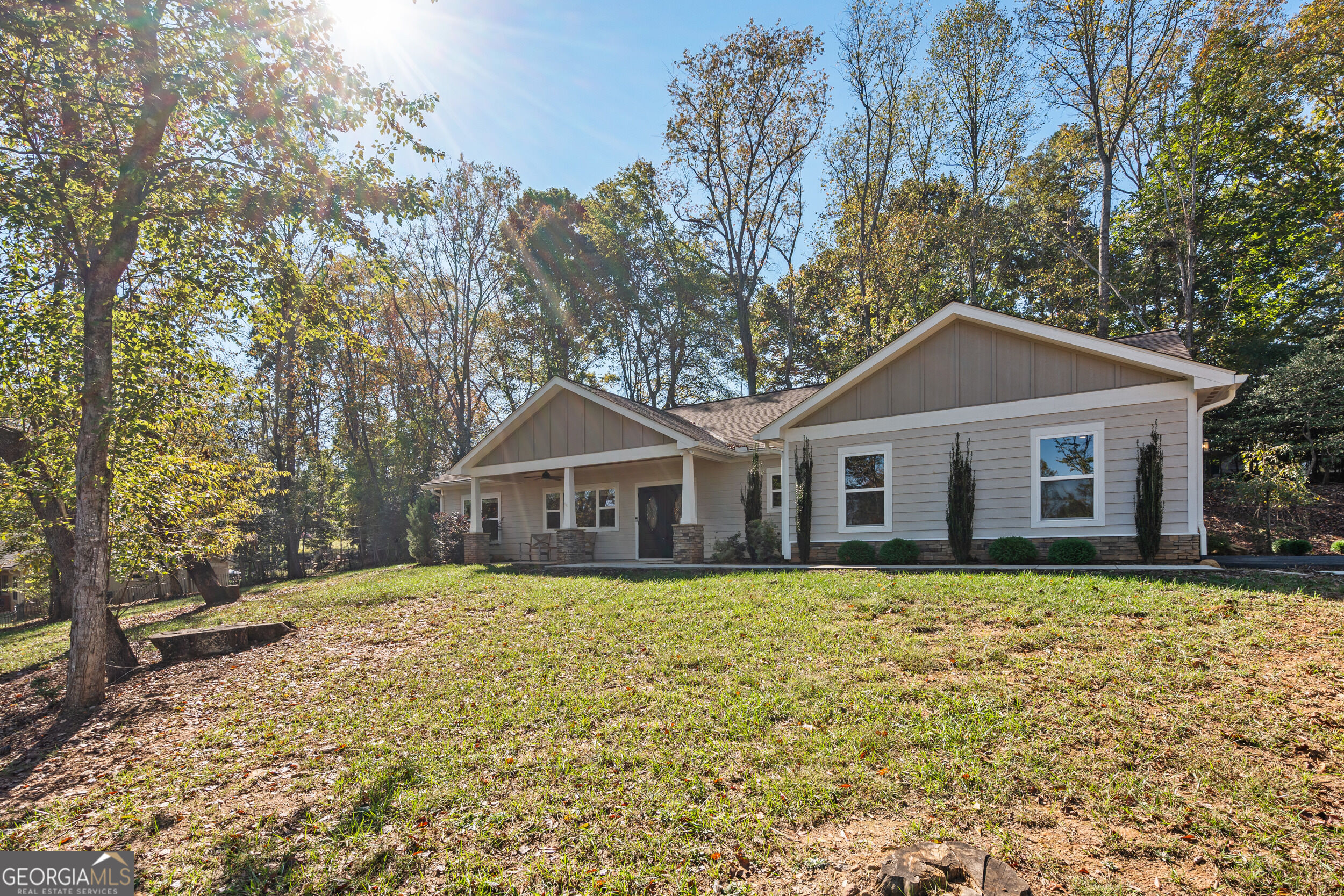 158 Oxford Trail Property Photo 40