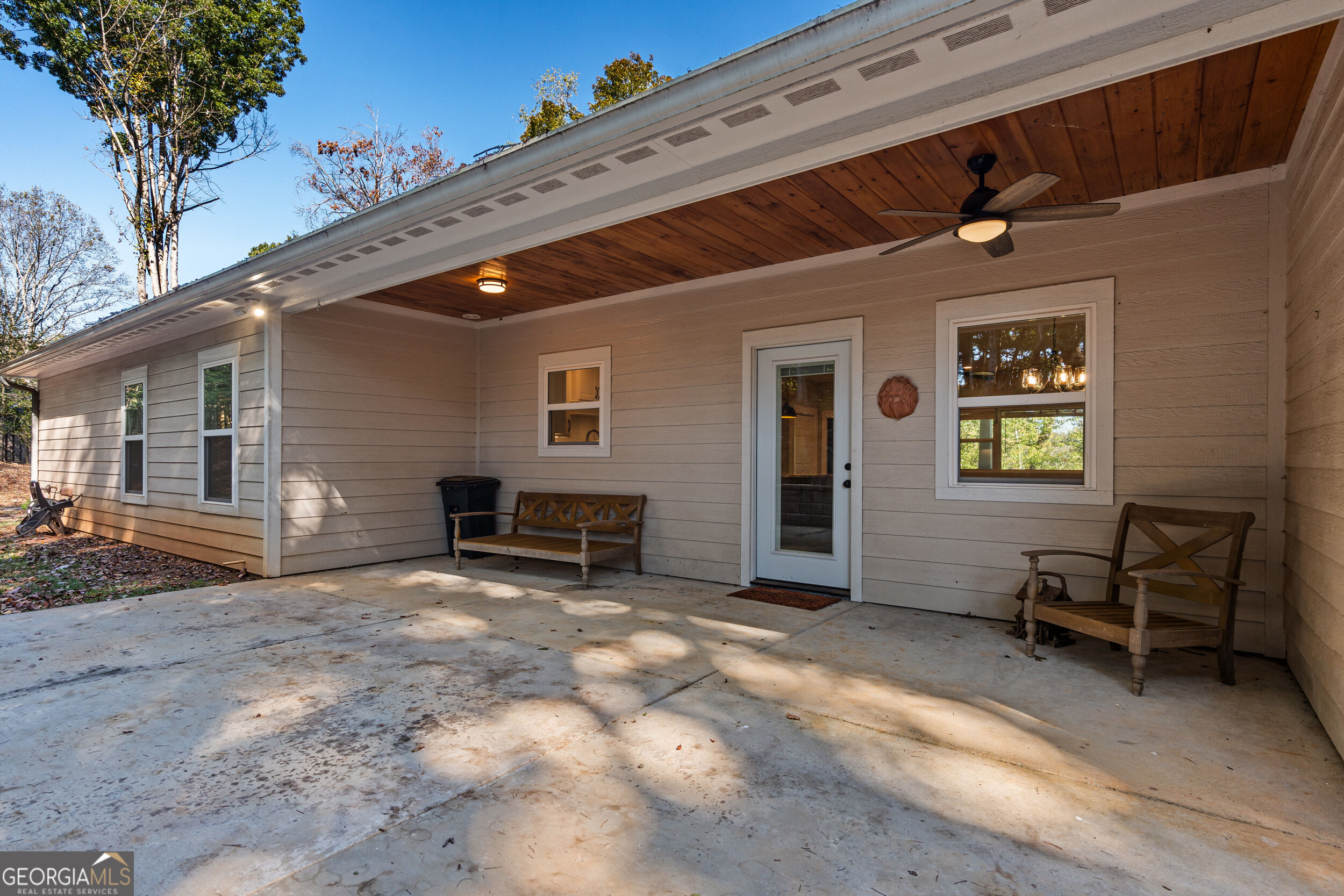 158 Oxford Trail Property Photo 43