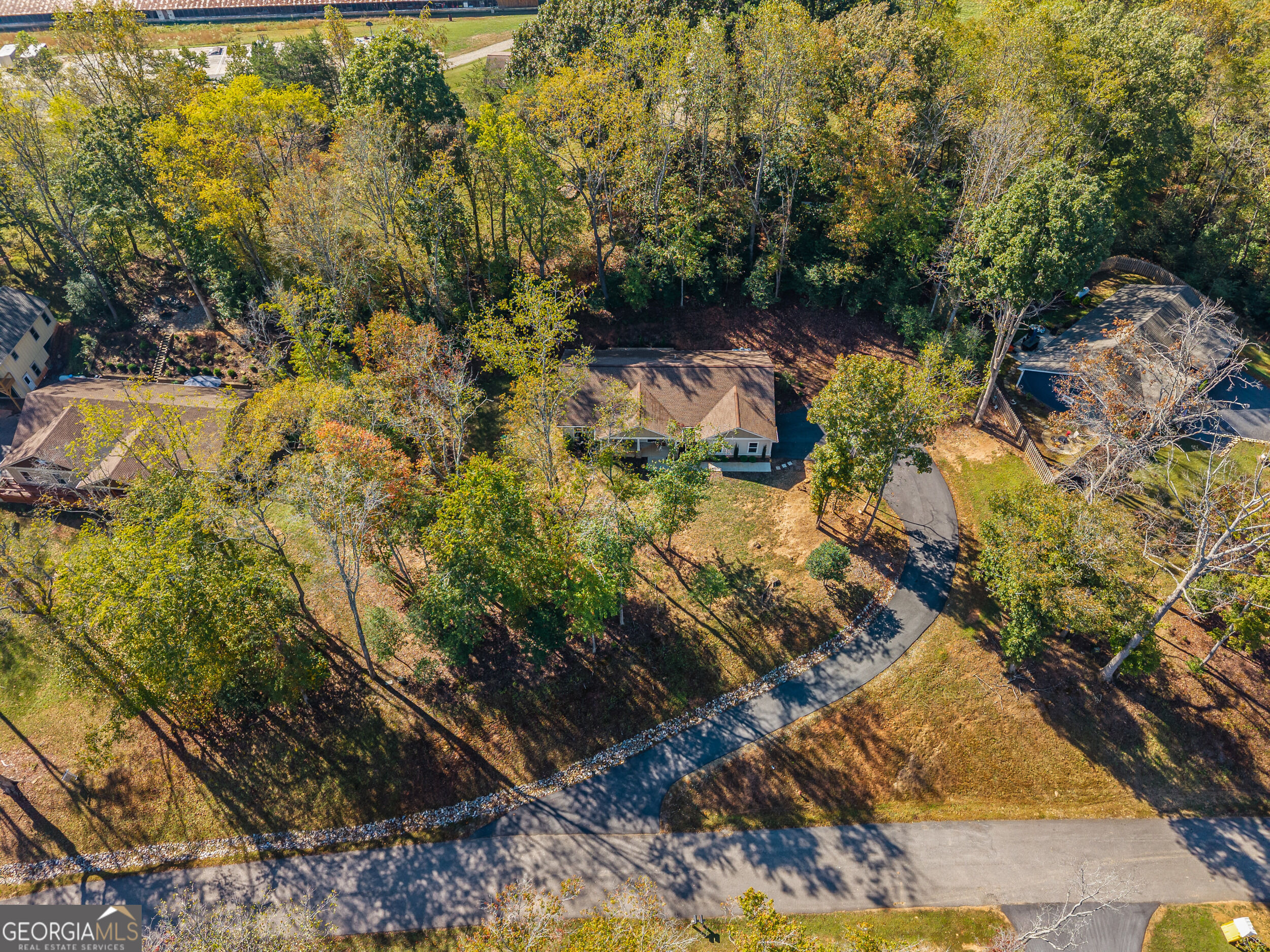 158 Oxford Trail Property Photo 47