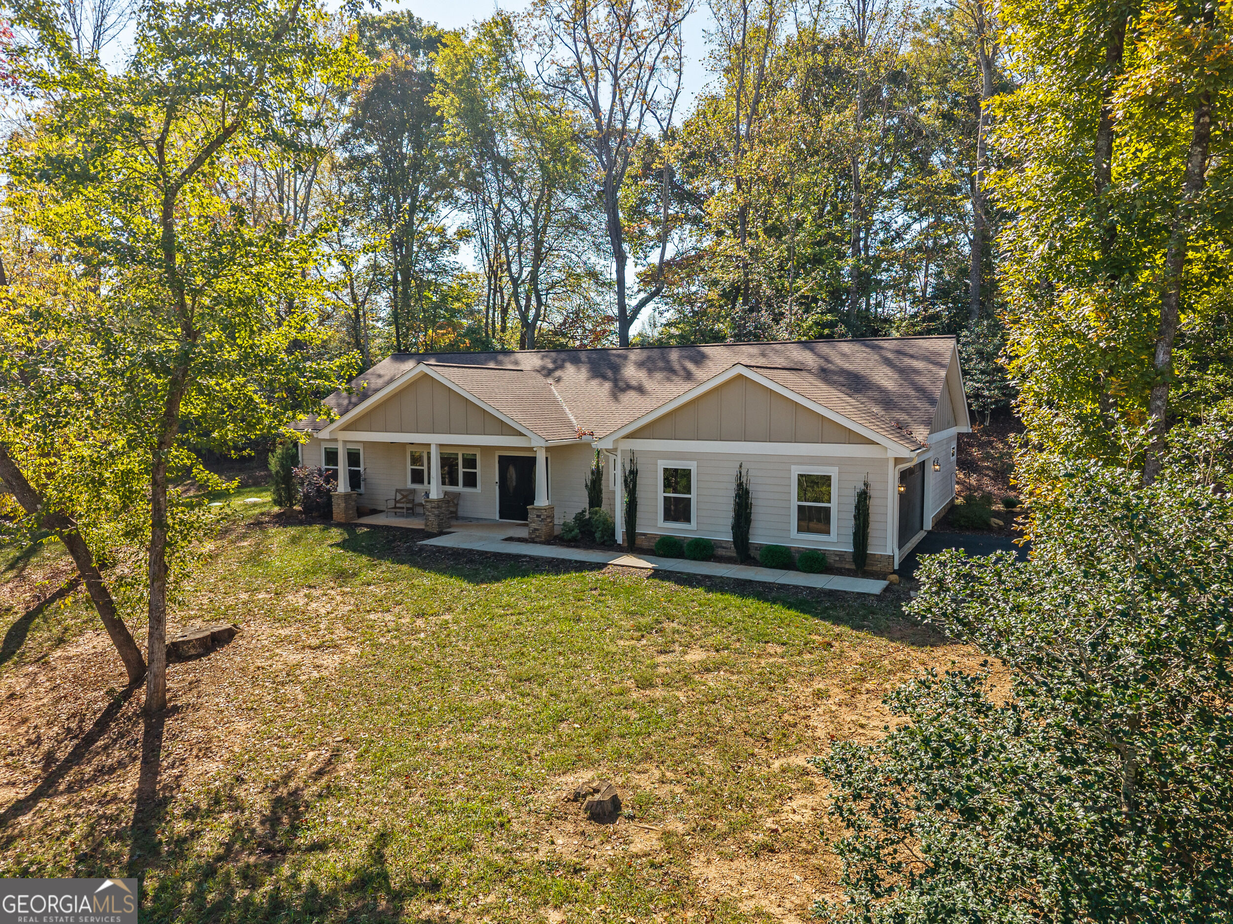 158 Oxford Trail Property Photo 49