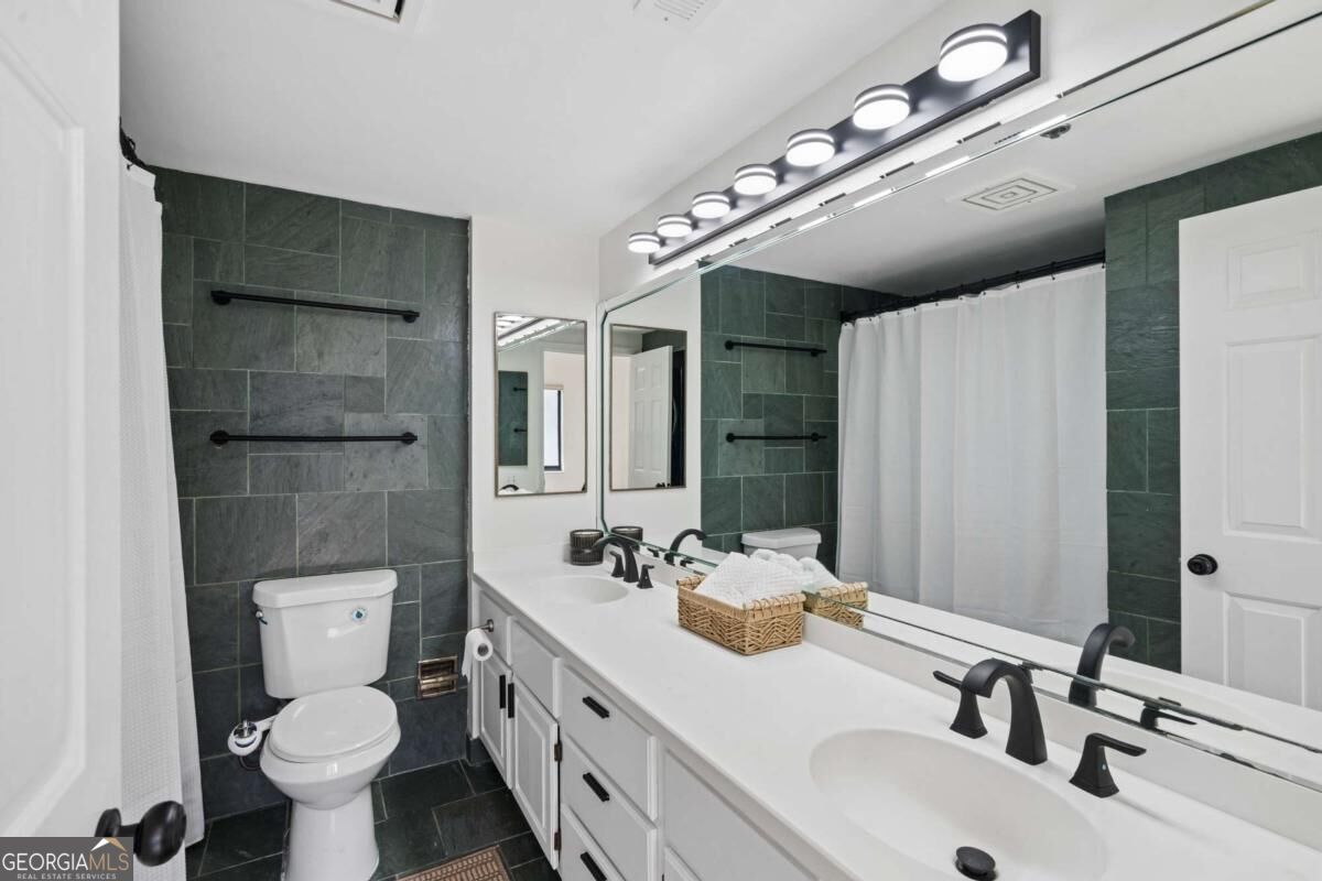 3481 Lakeside Drive Ne # 2503 Property Photo 17
