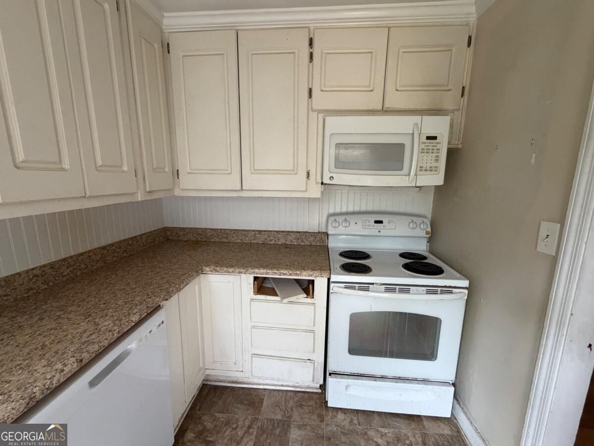 5164 Hartsook Drive Ne Property Photo 6