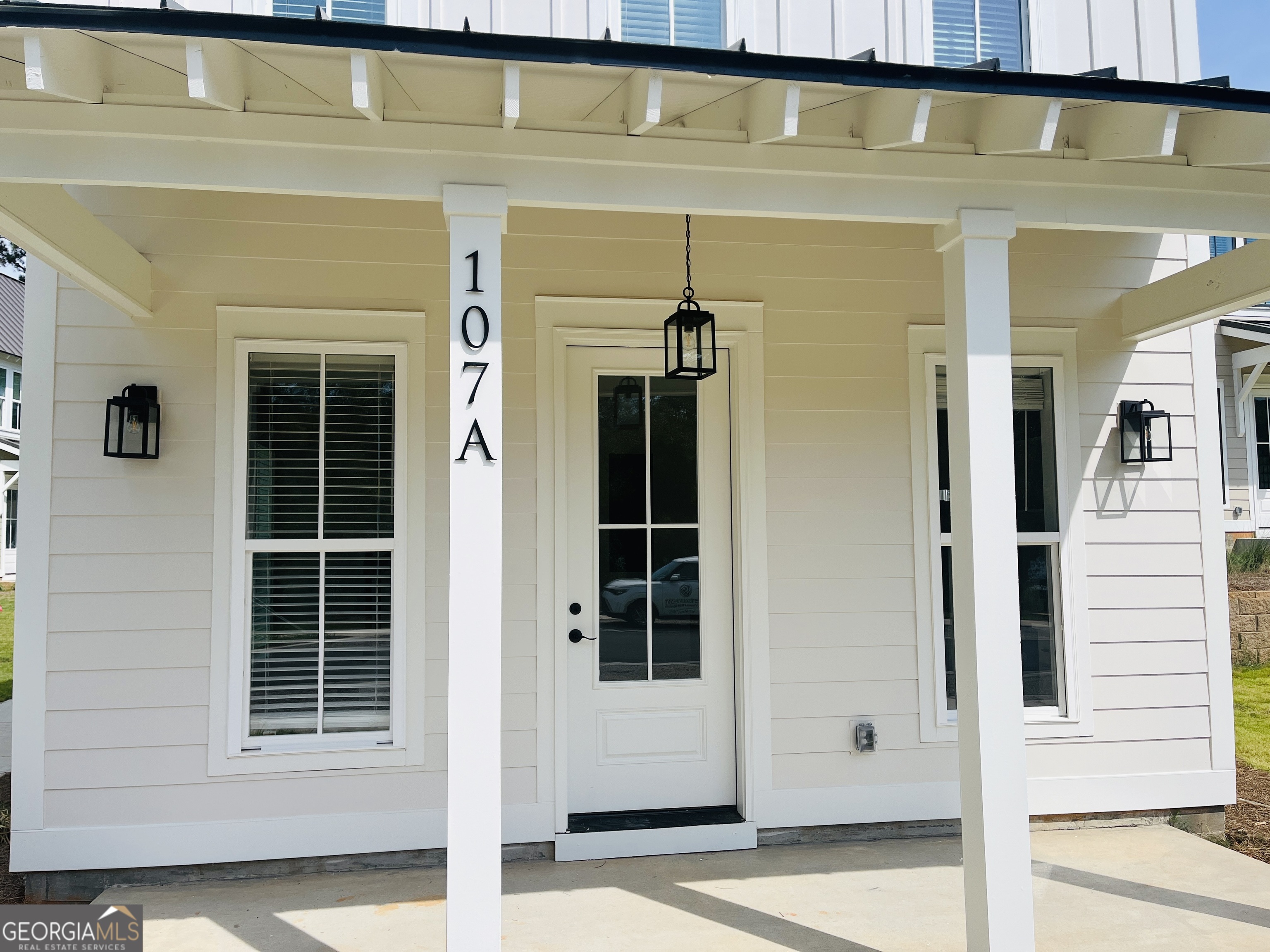 107 Gardenia Lane # 107a Property Photo 3