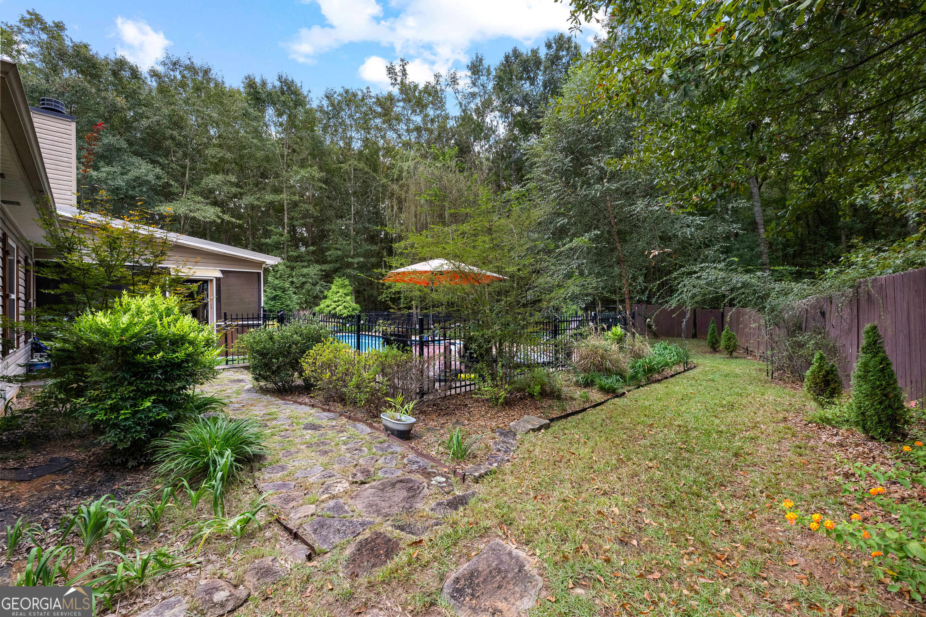 135 Bugler's Way Property Photo 44