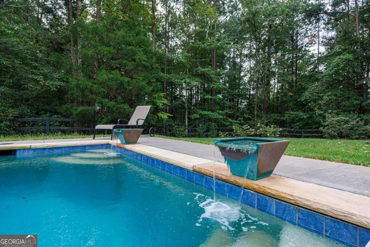 4478 Cedarcrest Road Property Photo 19