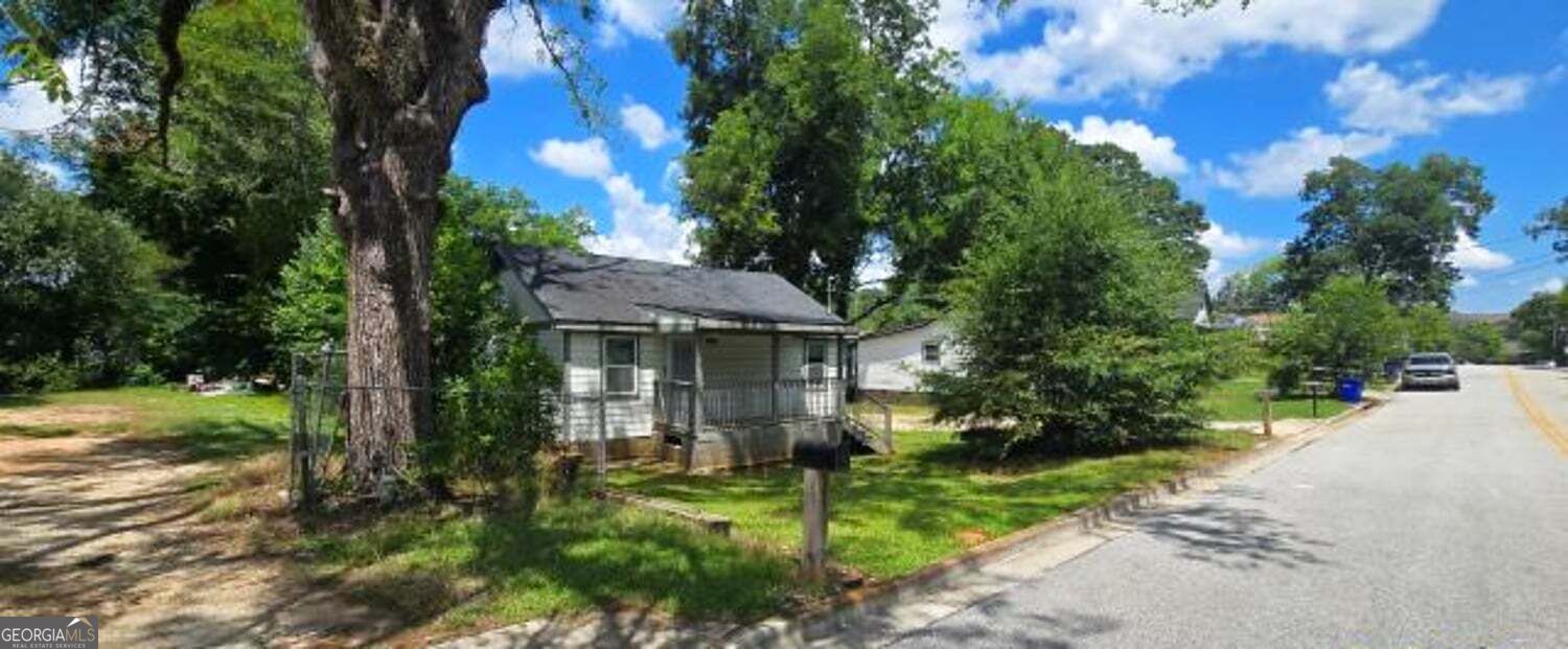2232 Lee Street Sw Property Photo 4