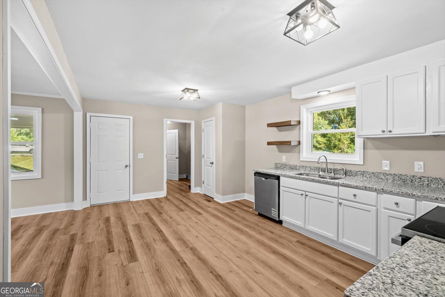 239 Mountain View Circle Property Photo 10