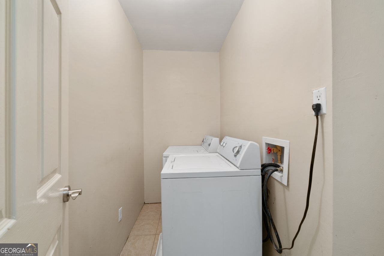 3717 Shady Maple Drive Property Photo 44