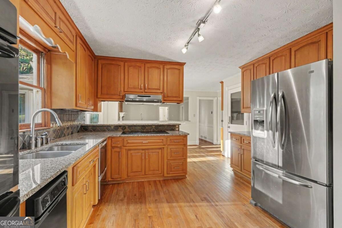 4857 Castlewood Drive Sw Property Photo 13
