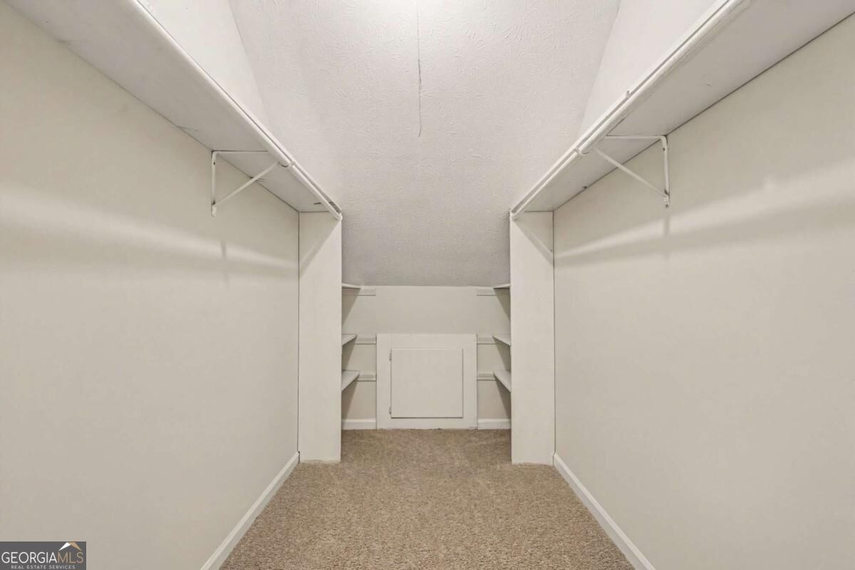 4857 Castlewood Drive Sw Property Photo 20