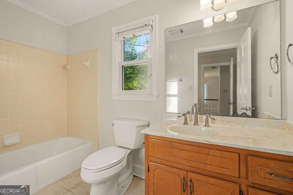 4857 Castlewood Drive Sw Property Photo 22