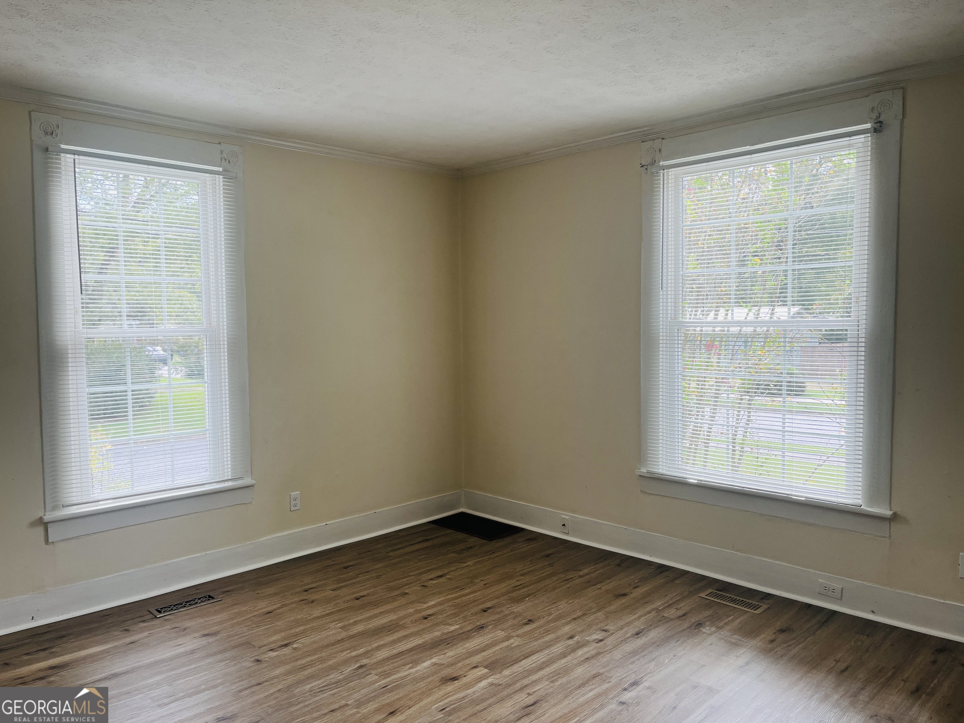 201 Alford Street # B Property Photo 3
