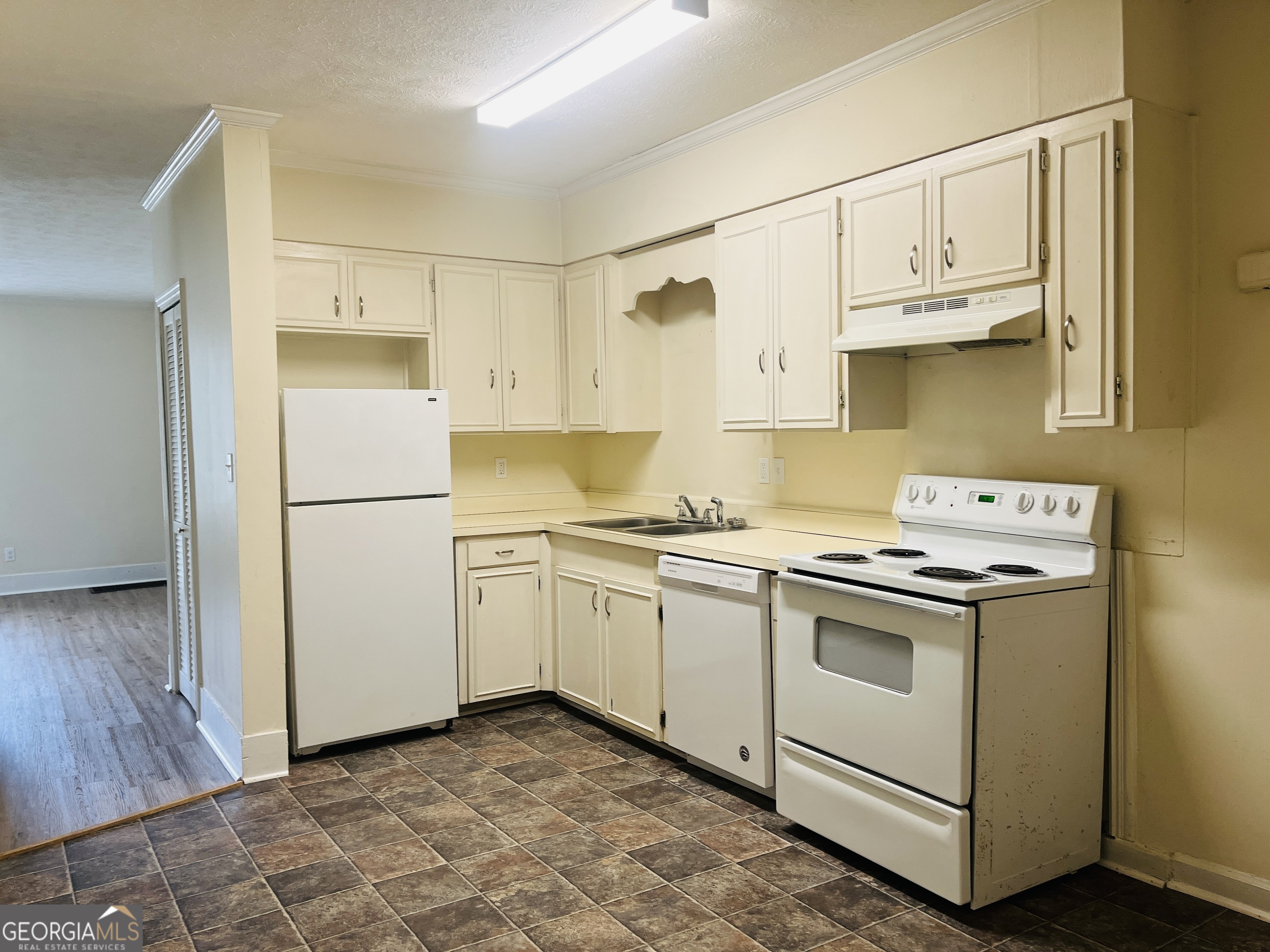 201 Alford Street # B Property Photo 9