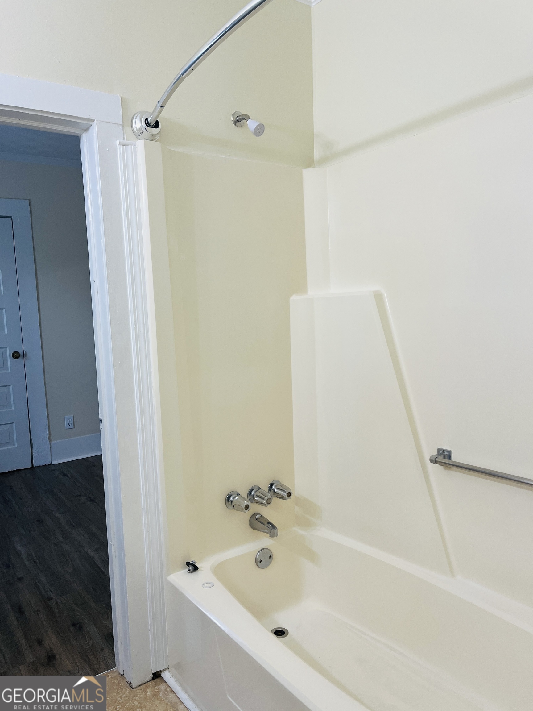 201 Alford Street # B Property Photo 17