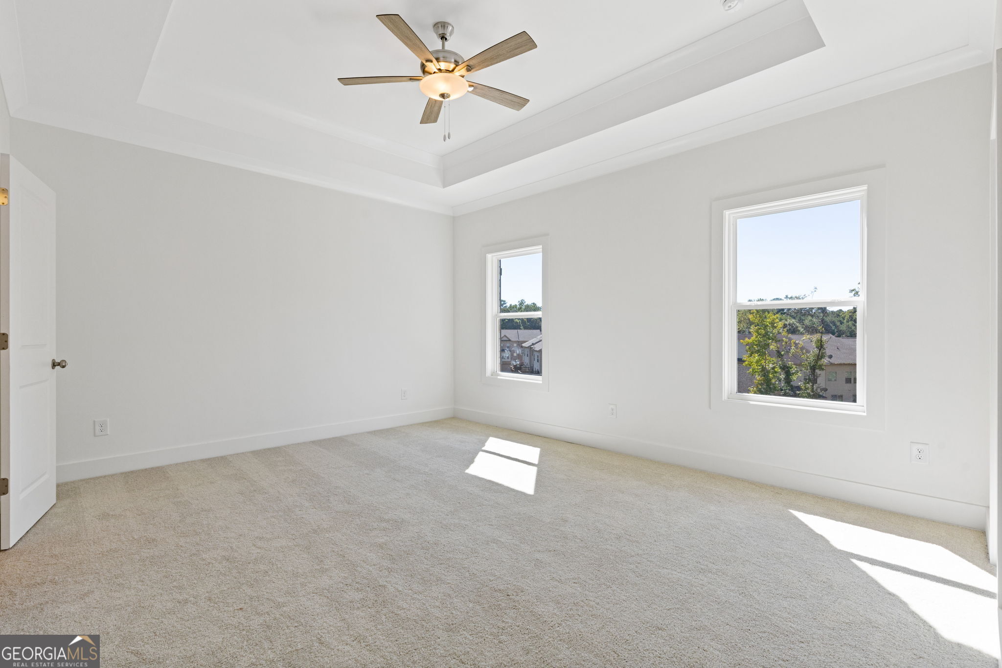 2743 Hallwood Lane Property Photo 5