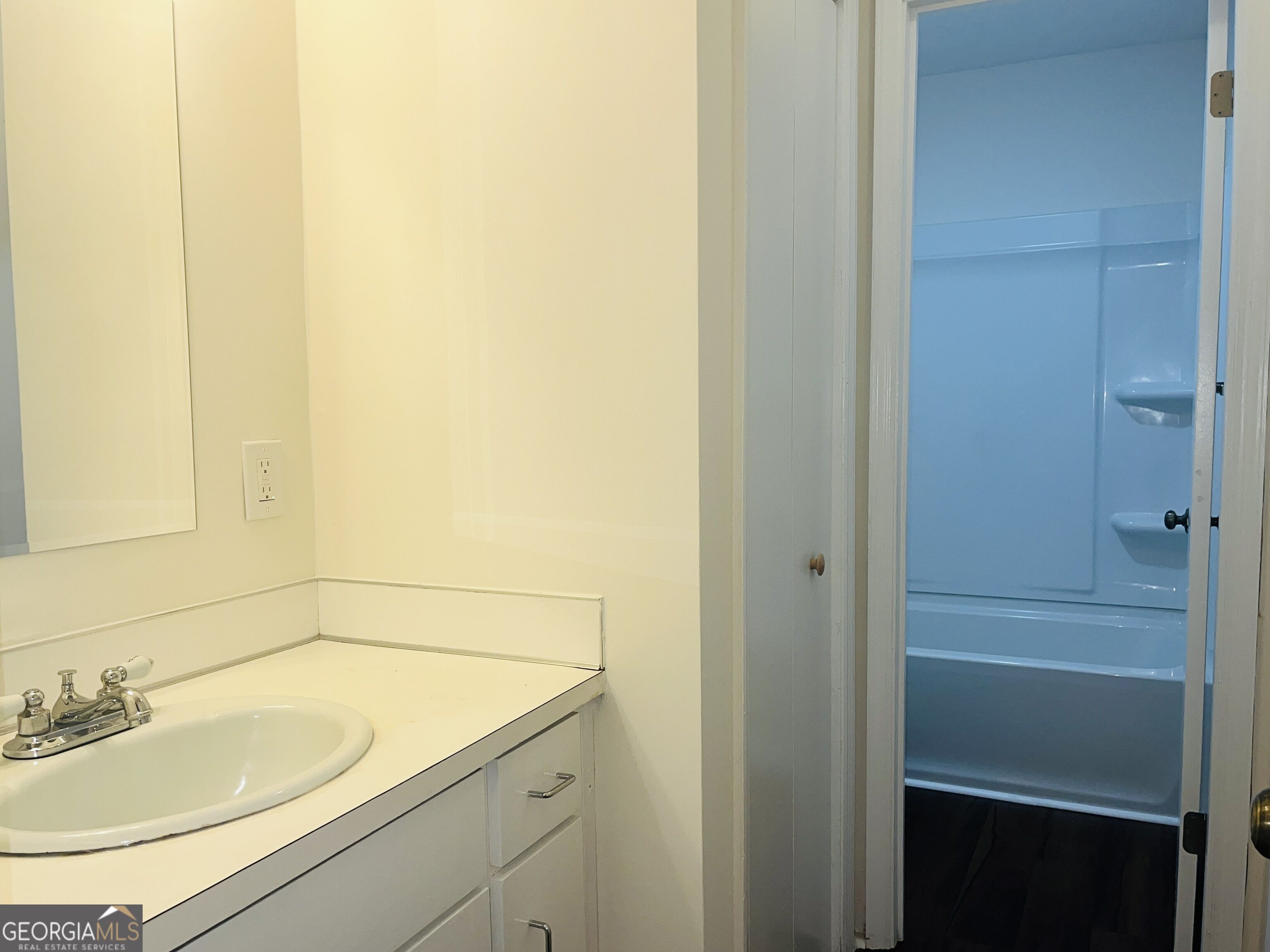 116 Lafayette Court # 118 Property Photo 21