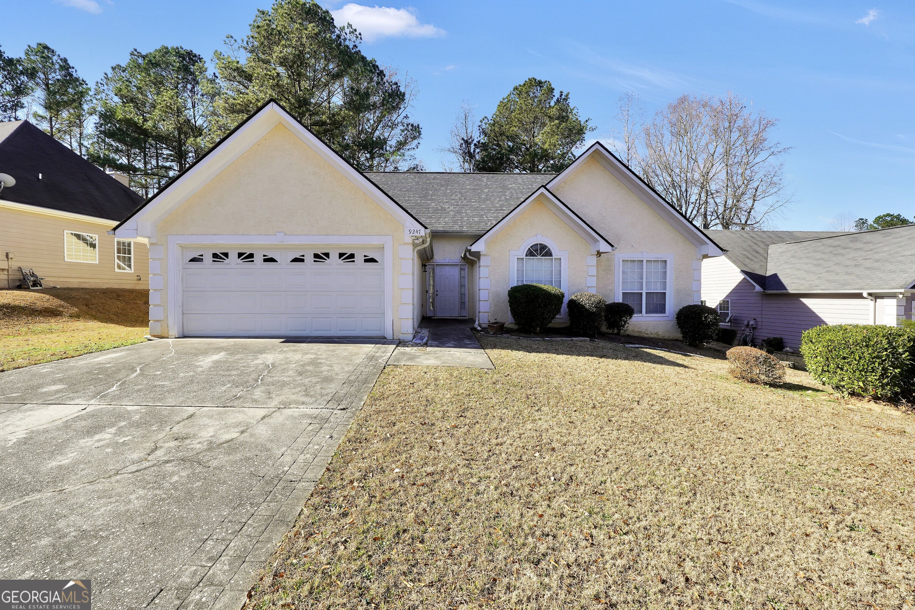 9247 Ryan Ridge Court Property Photo 1