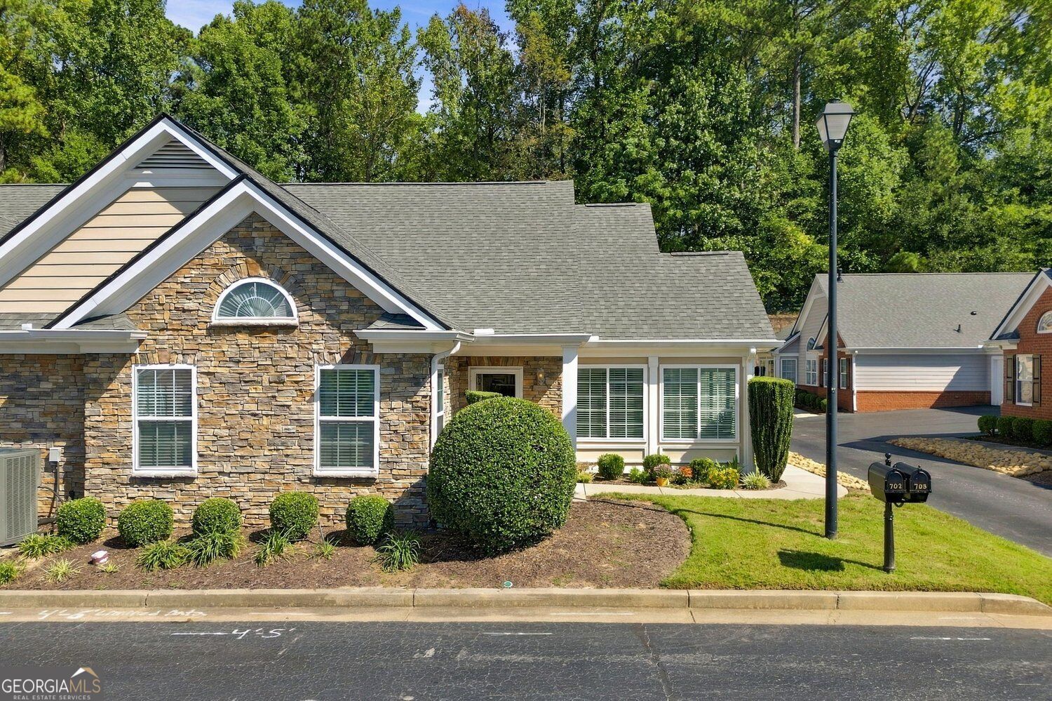 1535 Duluth Highway # 703 Property Photo 1