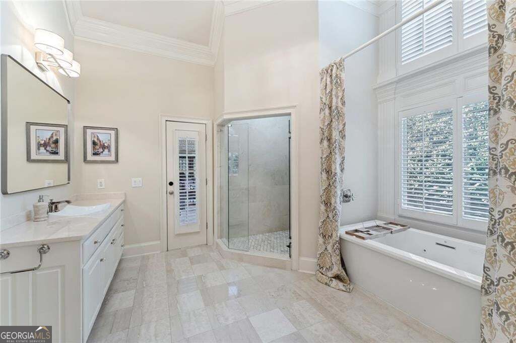 2540 Sugarloaf Club Drive Property Photo 20