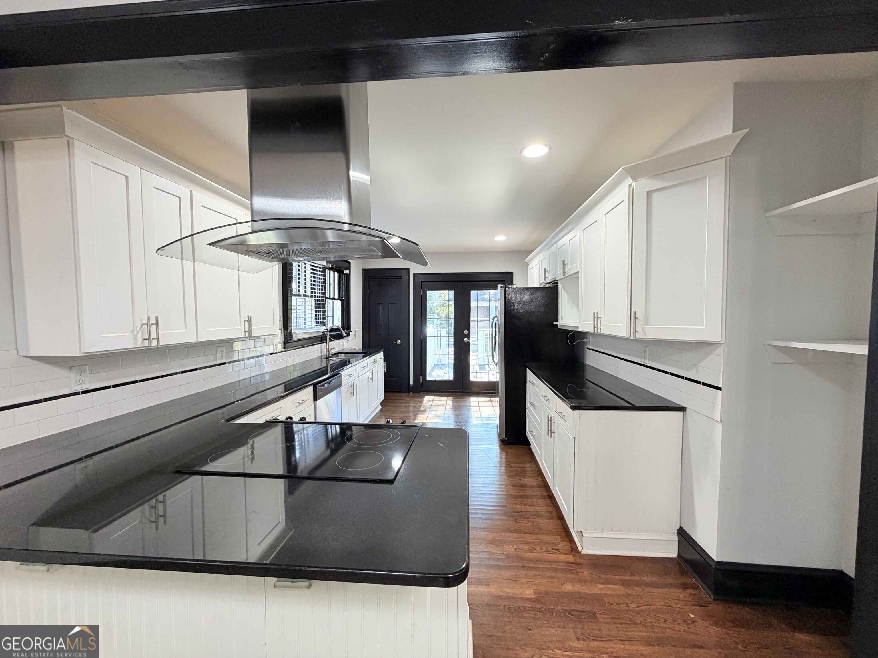 1594 Beecher Street Sw Property Photo 8