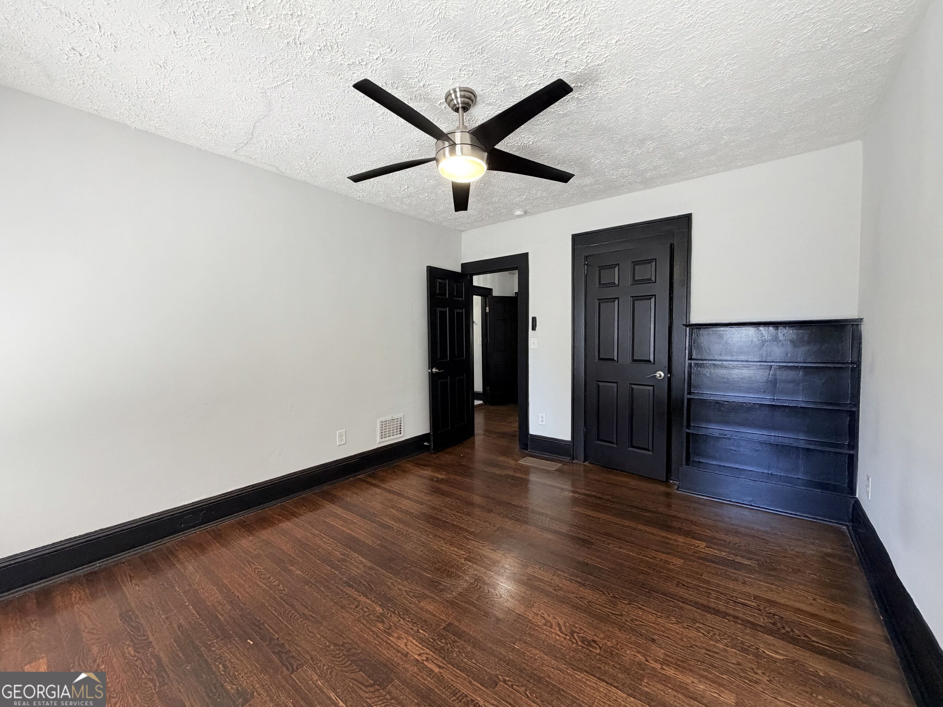 1594 Beecher Street Sw Property Photo 15