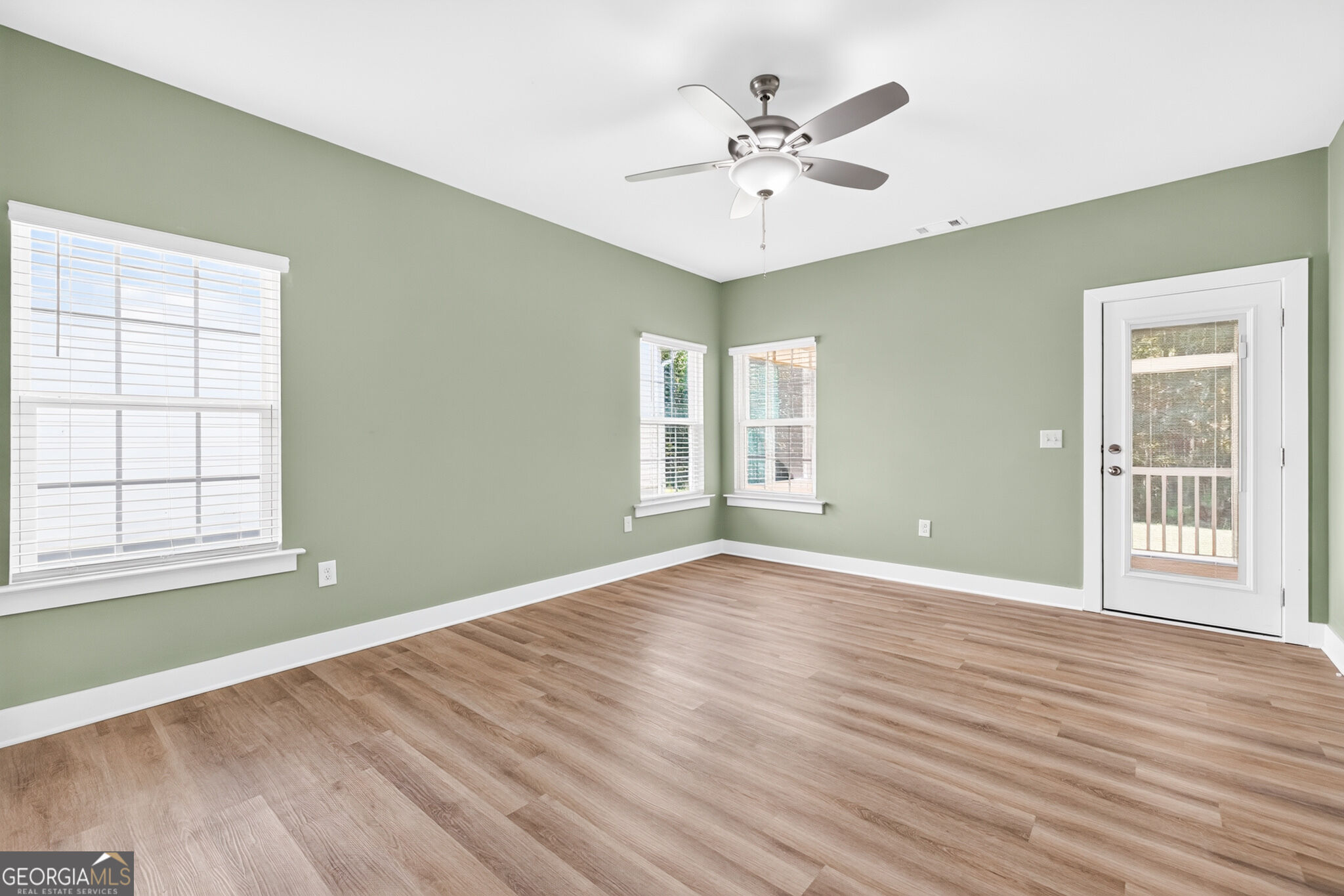 485 O'conner Boulevard Property Photo 12