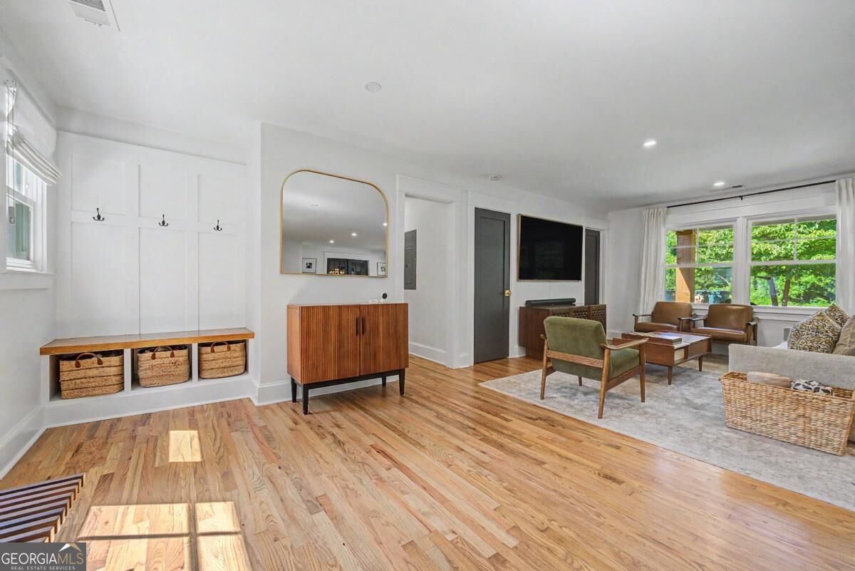 512 Cherokee Street Ne Property Photo 10