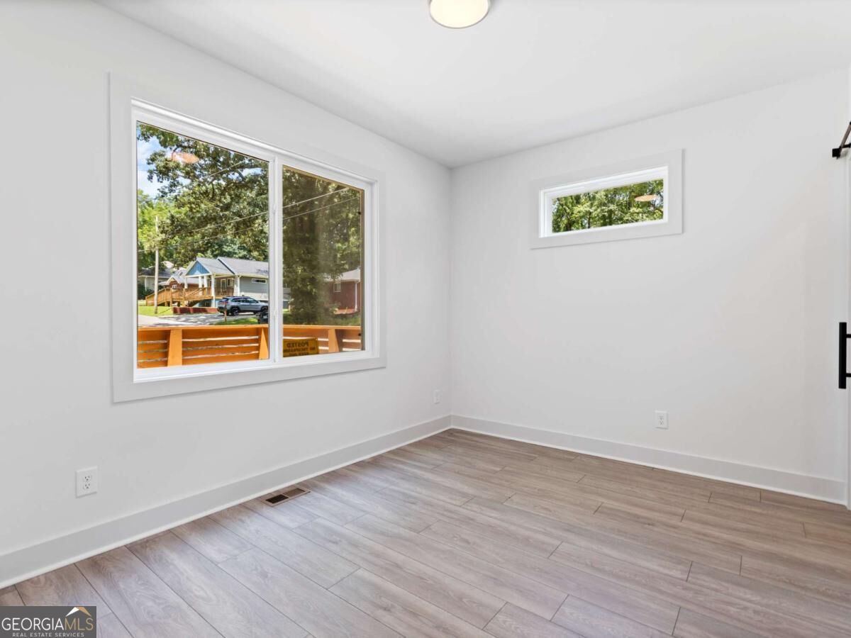 2879 Randall Street Property Photo 22