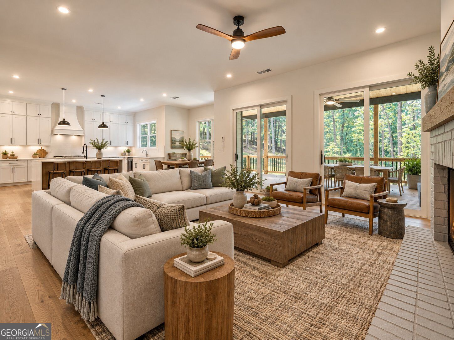 6008 Tradewinds Cove Property Photo 11