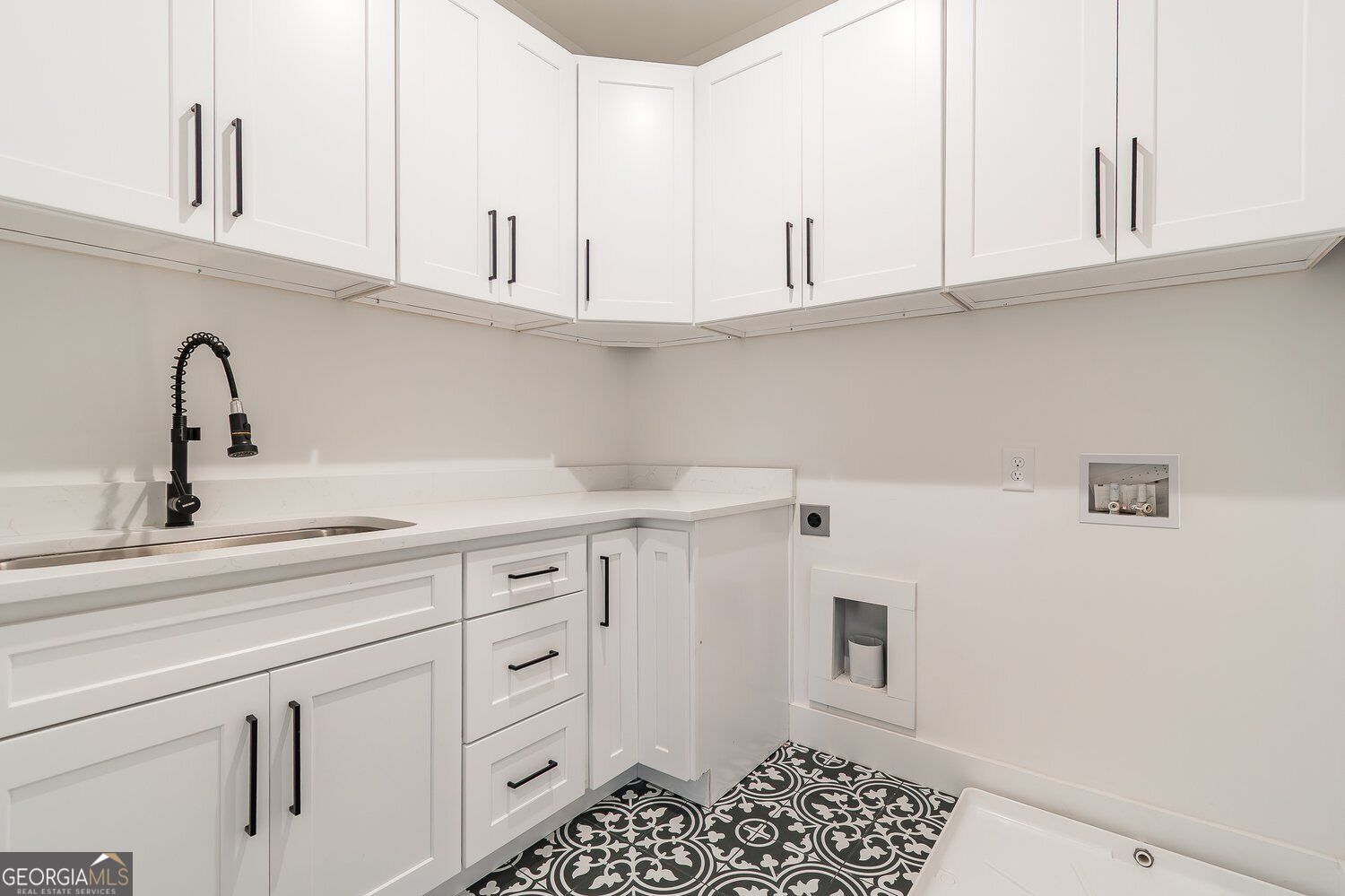 6008 Tradewinds Cove Property Photo 35