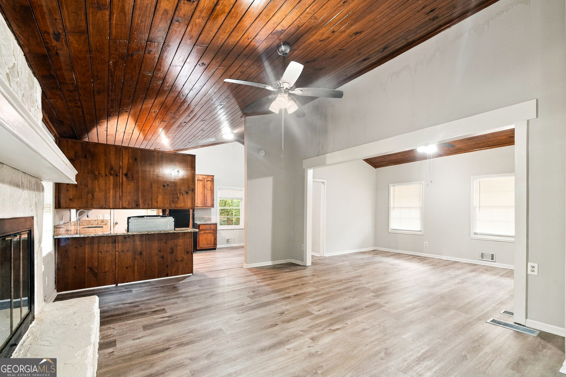 6635 Biscayne Way Property Photo 4