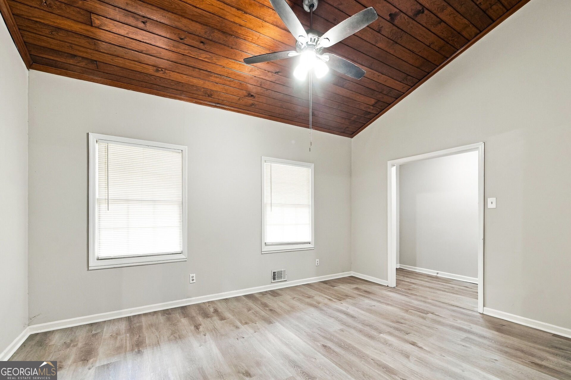 6635 Biscayne Way Property Photo 6