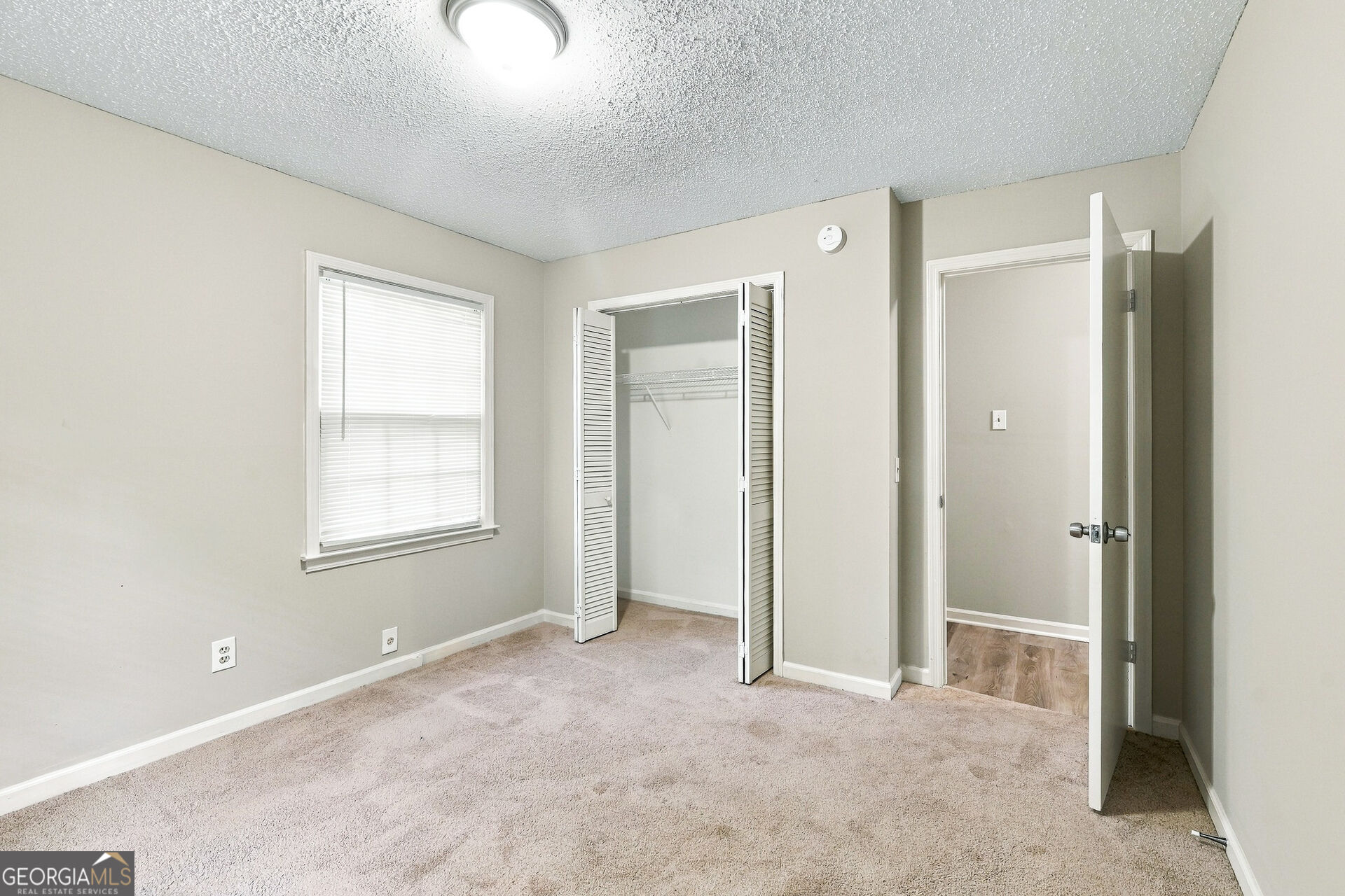 6635 Biscayne Way Property Photo 11